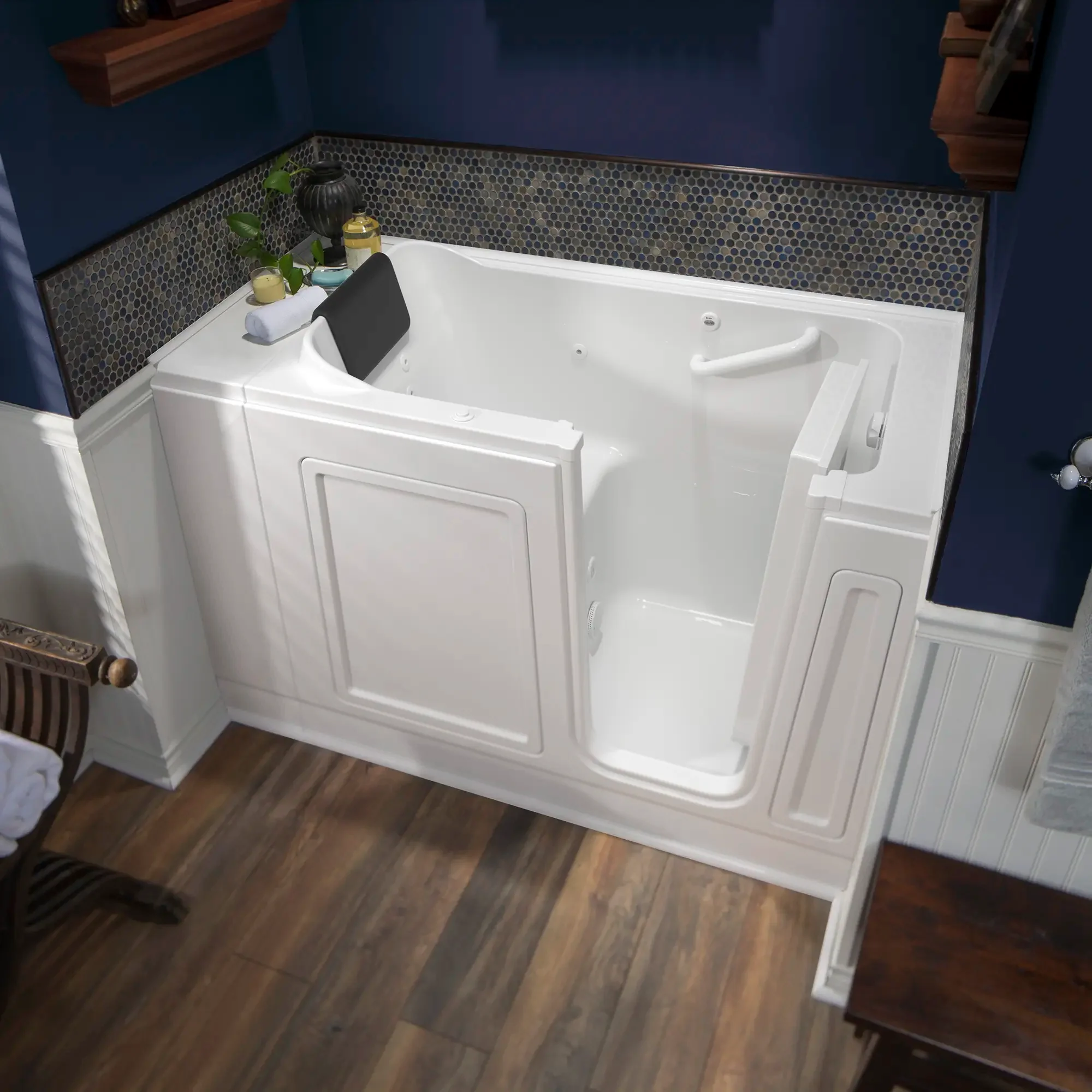 Acrylic Luxury Series 28 x 48-Inch Walk-in Tub With Whirlpool System - Right-Hand Drain - Image 4