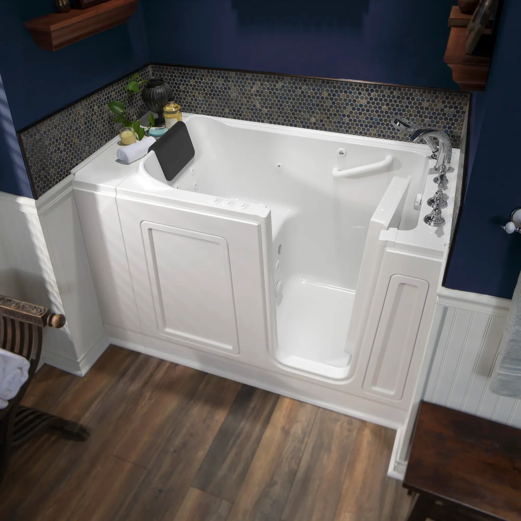 Acrylic Luxury Series 30 x 51 -Inch Walk-in Tub With Combination Air Spa and Whirlpool Systems - Right-Hand Drain With Faucet - Image 5