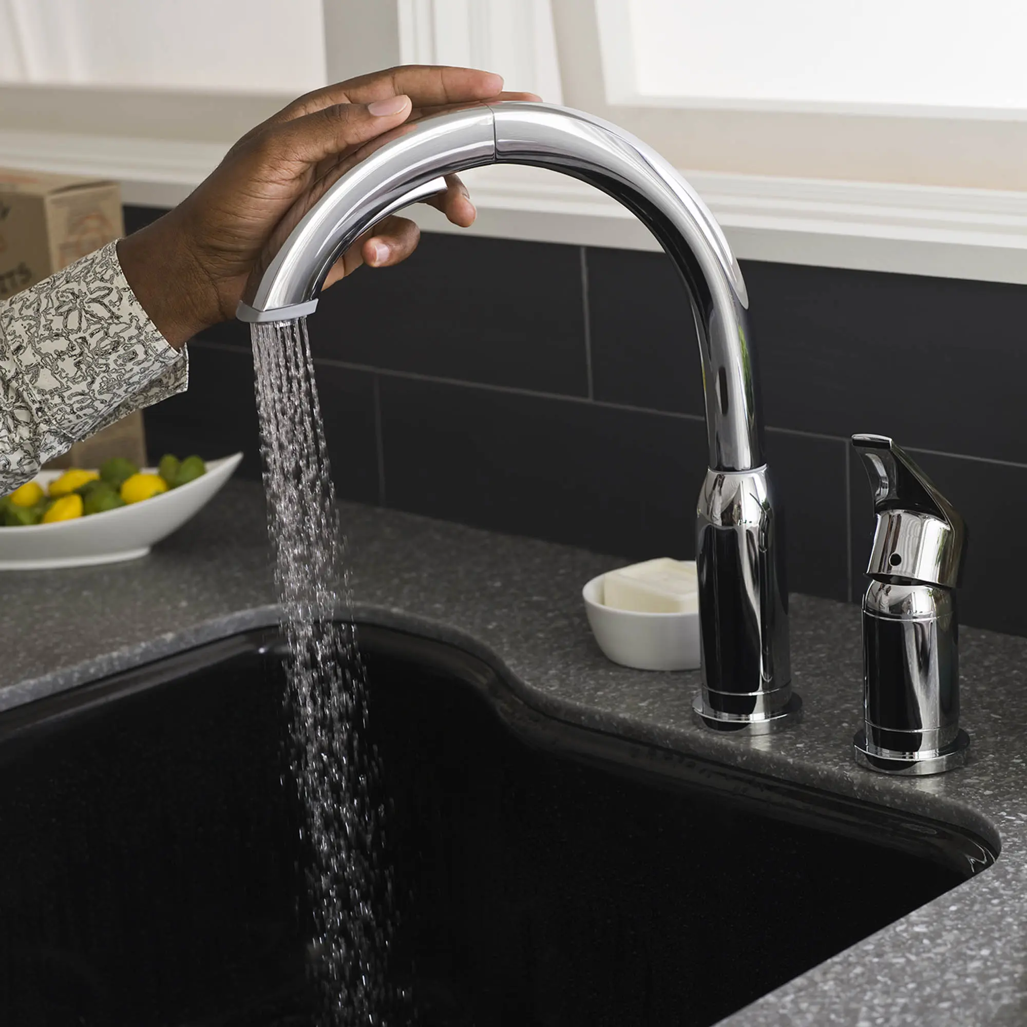 Arch Single Handle Pull Out High-Arc Kitchen Faucet - Image 34