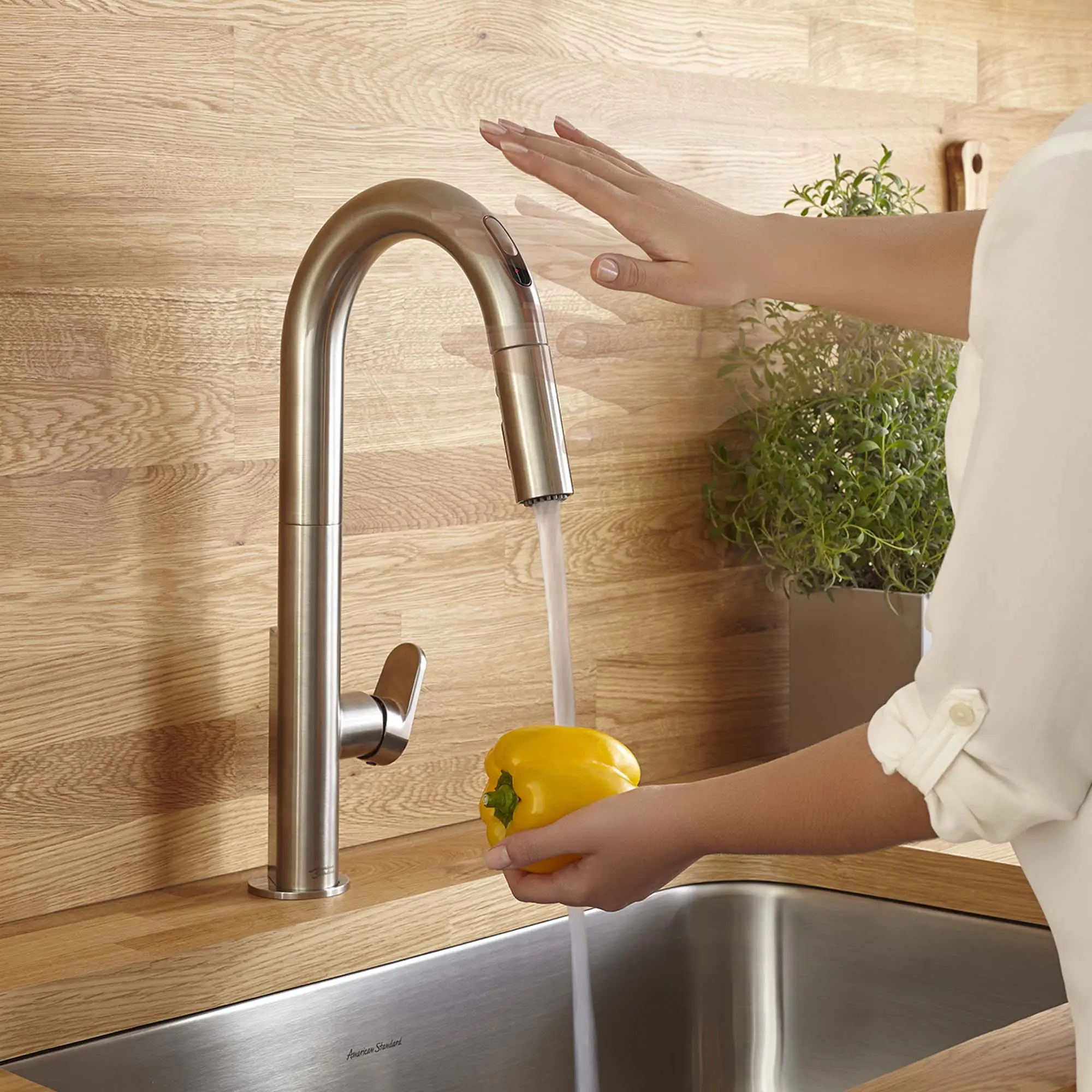Beale® Touchless Single-Handle Pull-Down Dual Spray Kitchen Faucet 1.5 gpm/5.7 L/min - Image 20