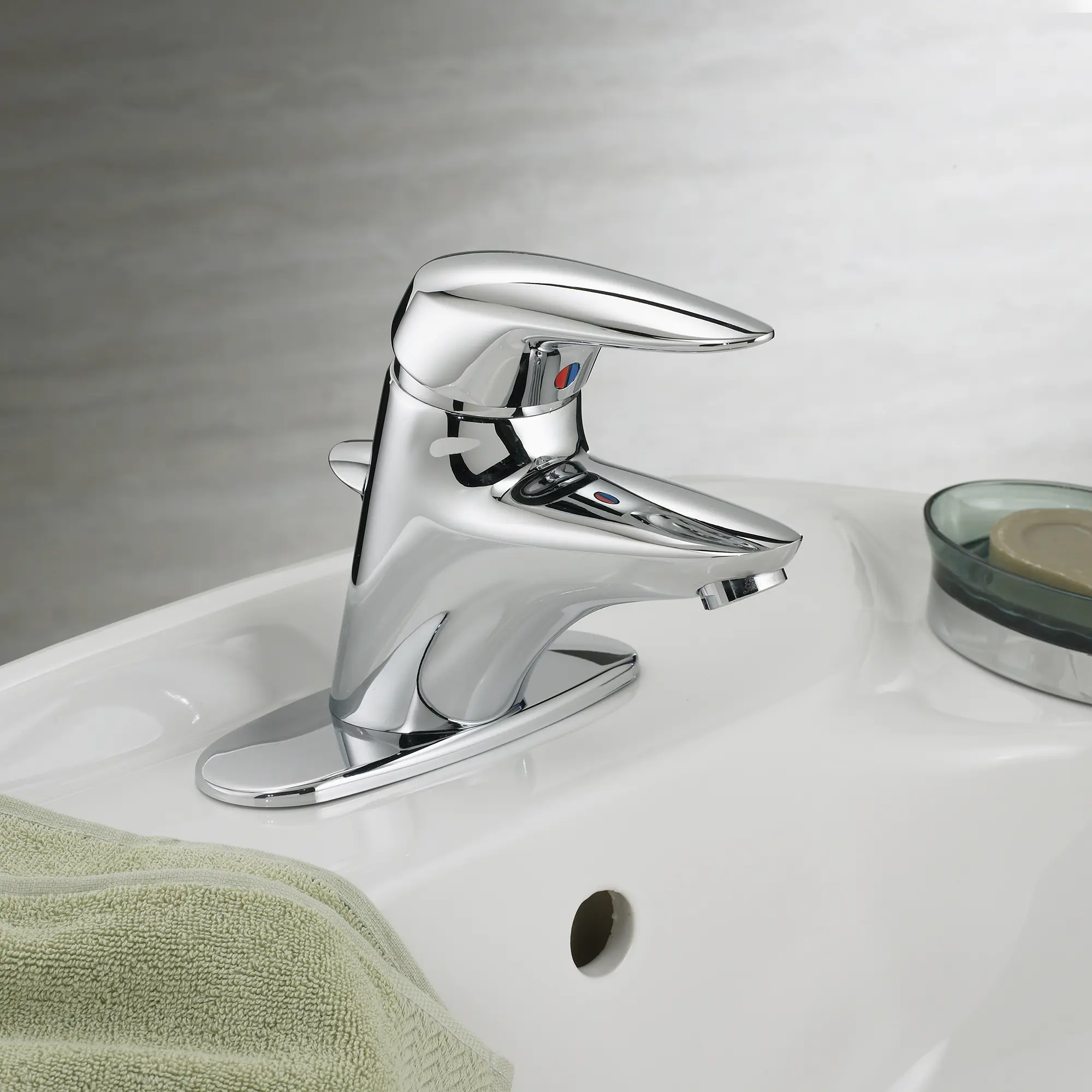 Ceramix Single Hole Single-Handle Bathroom Faucet 1.2 GPM with Lever Handle - Image 4