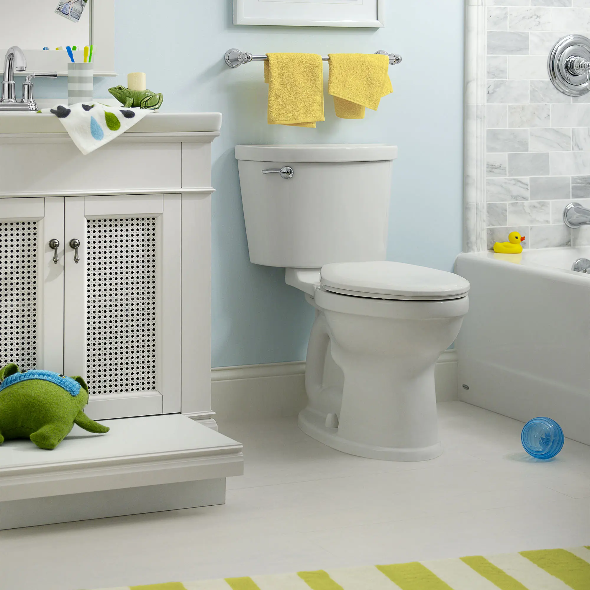 Champion® PRO Two-Piece 1.6 gpf/6.0 Lpf Chair Height Elongated Right-Hand Trip Lever Toilet Less Seat - Image 7