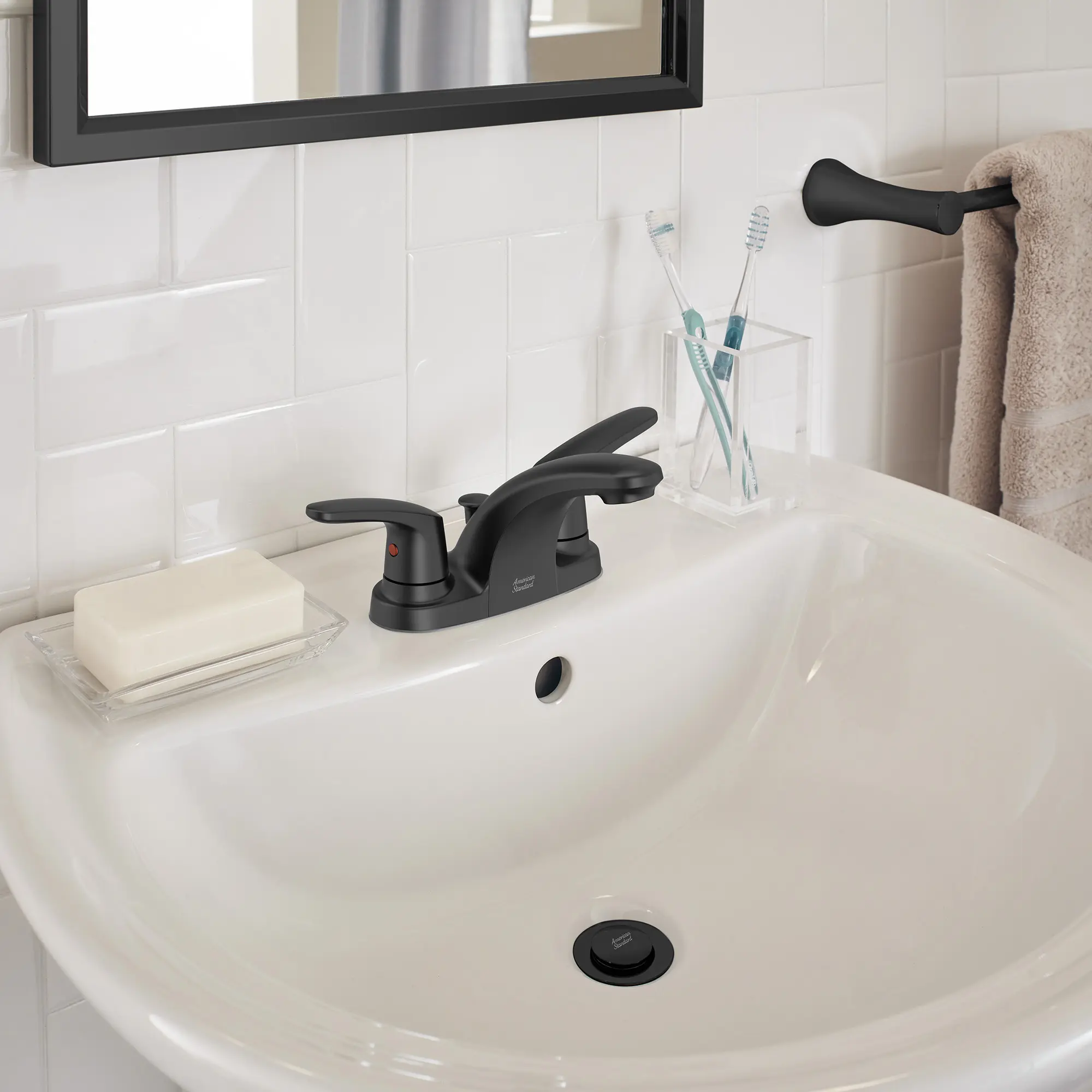 Colony® PRO 4-Inch Centerset 2-Handle Bathroom Faucet 1.2 gpm/4.5 Lpm With Lever Handles - Image 29