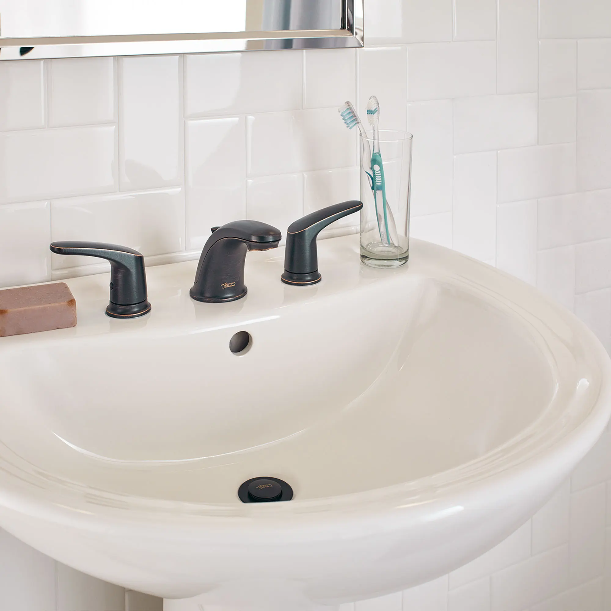 Colony® PRO 8-Inch Widespread 2-Handle Bathroom Faucet 1.2 gpm/4.5 L/min With Lever Handles - Image 6