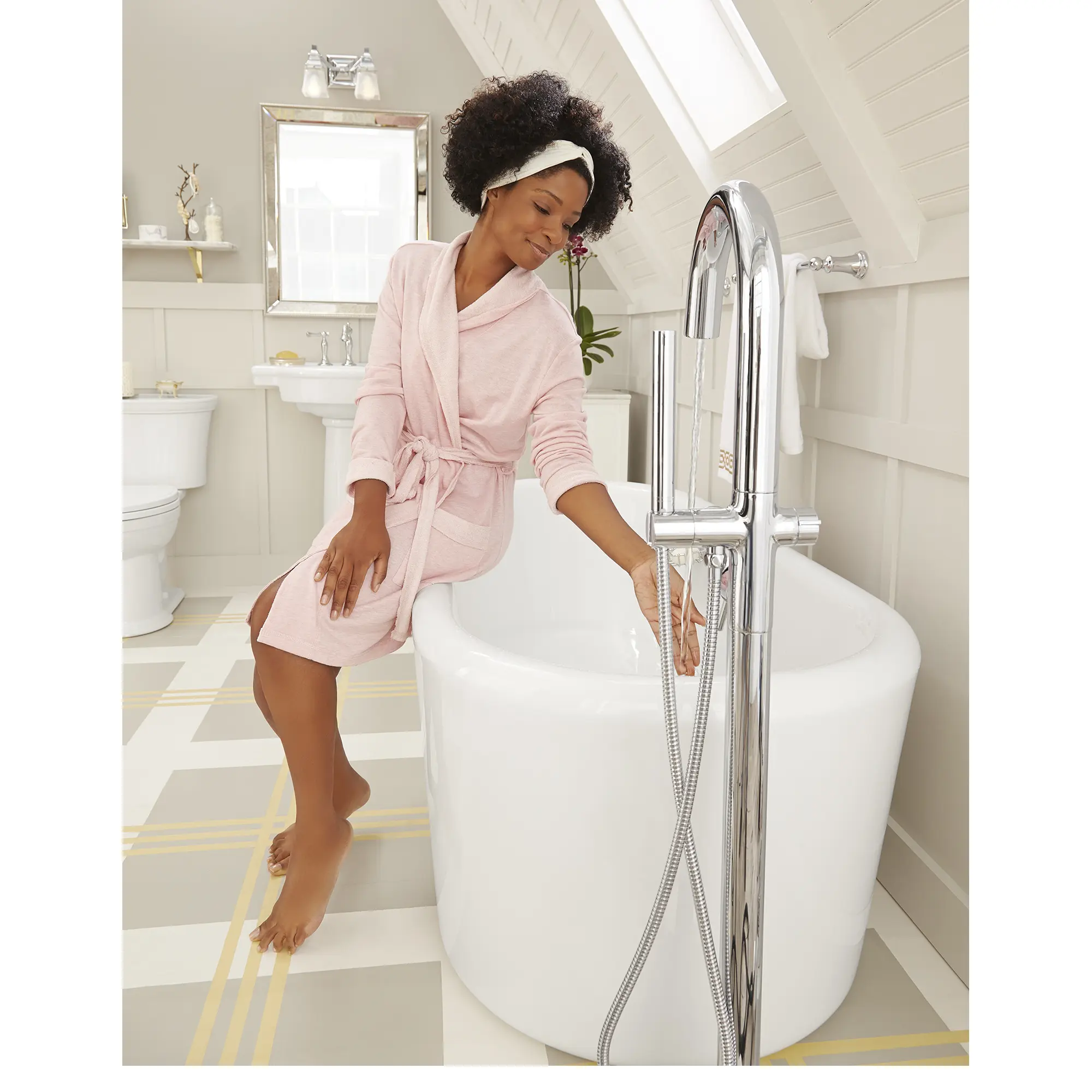 Contemporary Round Freestanding Tub Faucet with Personal Shower for Flash Rough-in Valve with Lever Handle - Image 10