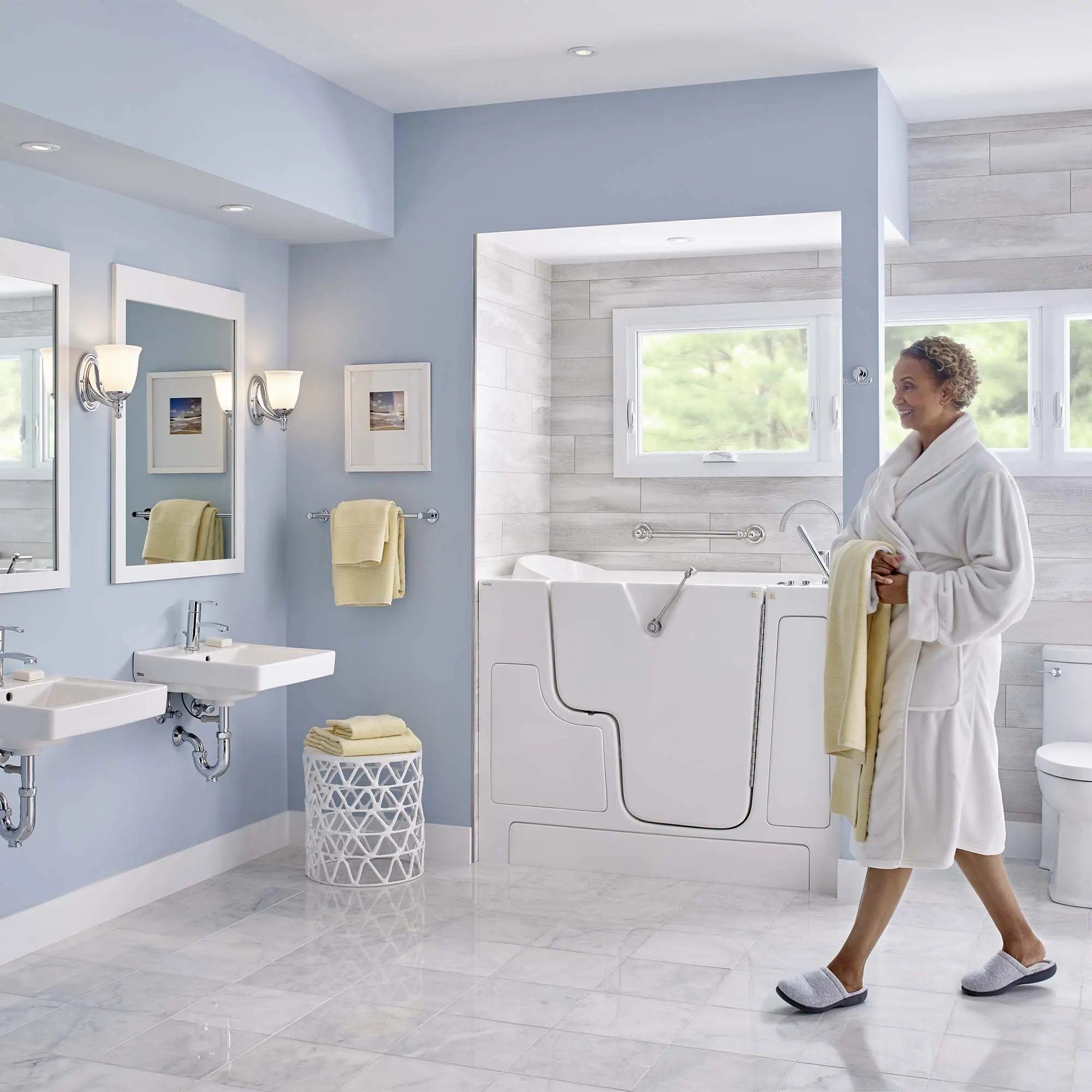 Decorum® Wall-Hung EverClean® Sink With Center Hole Only - Image 5