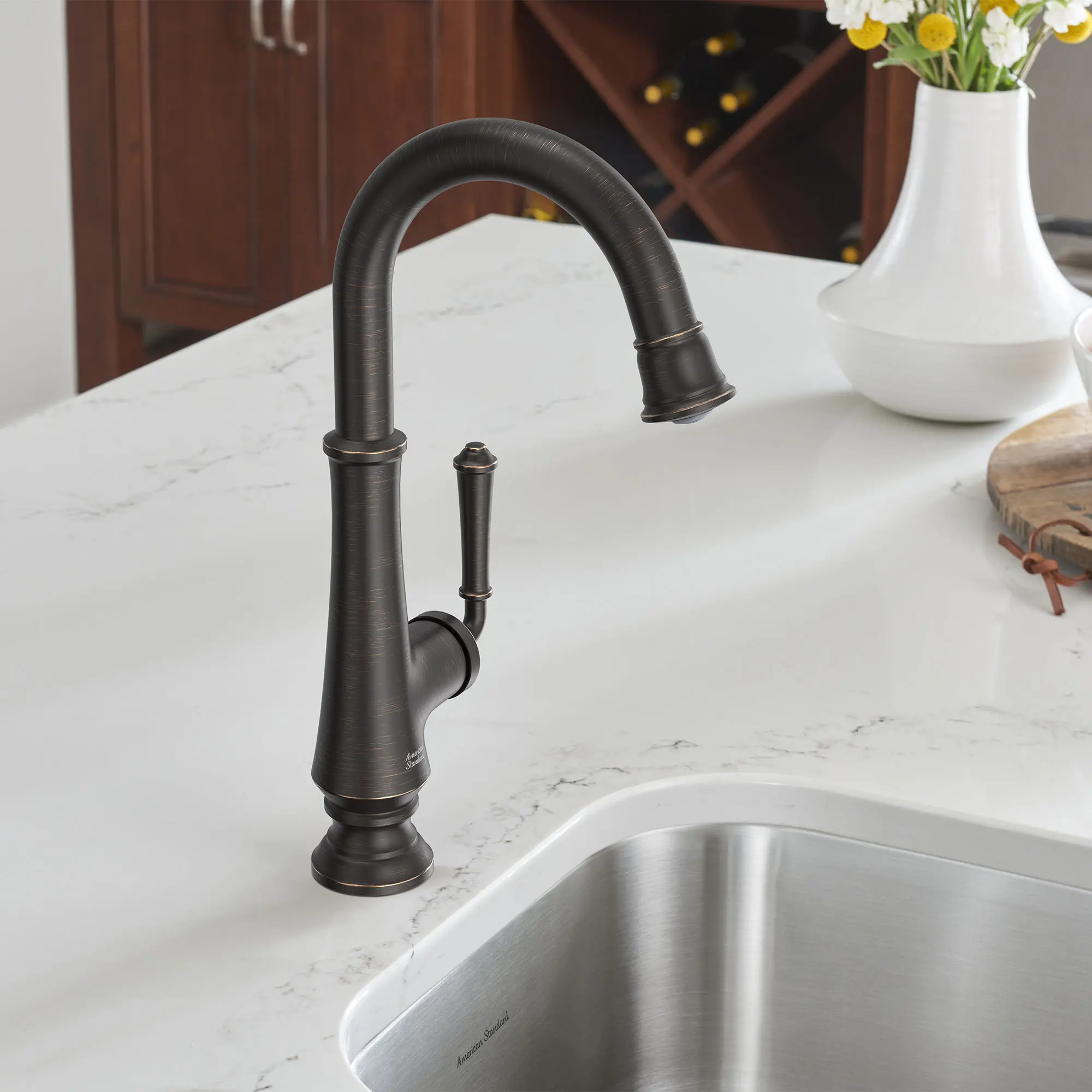 Delancey® Single-Handle Pull-Down Bar Faucet 1.5 gpm/5.7 L/min - Image 54