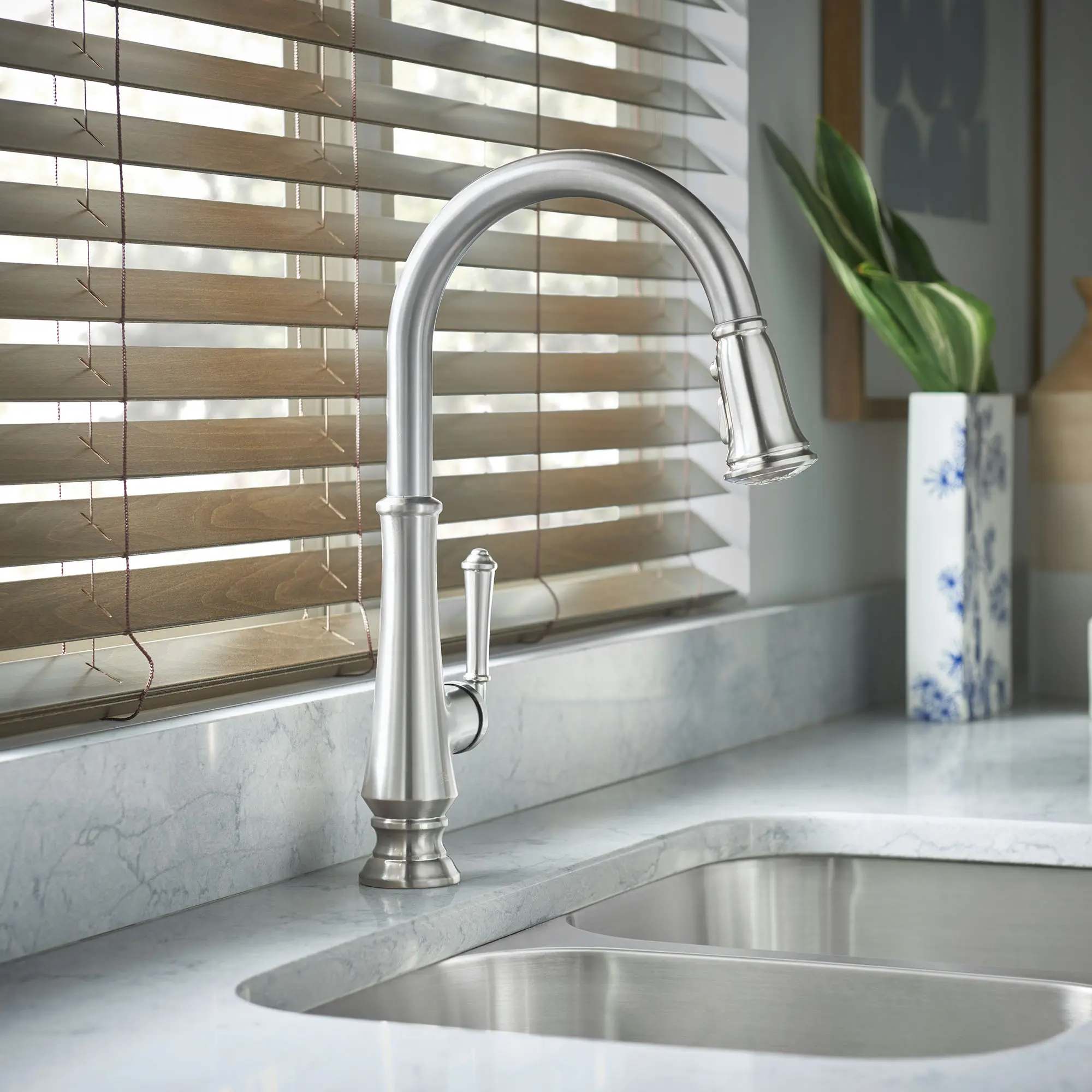 Delancey® Single-Handle Pull-Down Dual Spray Function Kitchen Faucet 1.5 gpm/5.7 L/min - Image 60