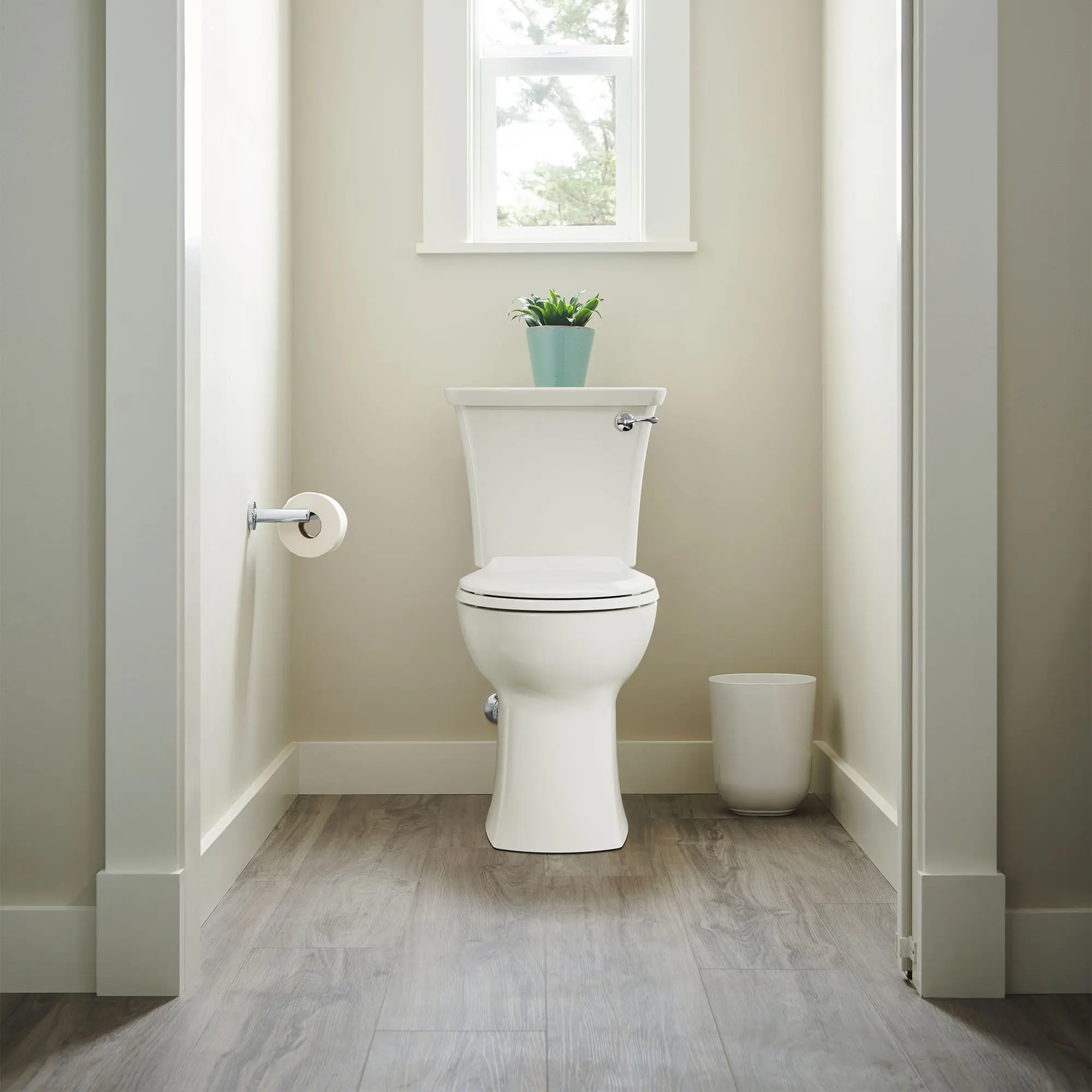Edgemere® Two-Piece 1.28 gpf/4.8 Lpf Chair-Height Round-Front Right-Hand Trip Lever Toilet With Seat and Wax Ring - Image 9