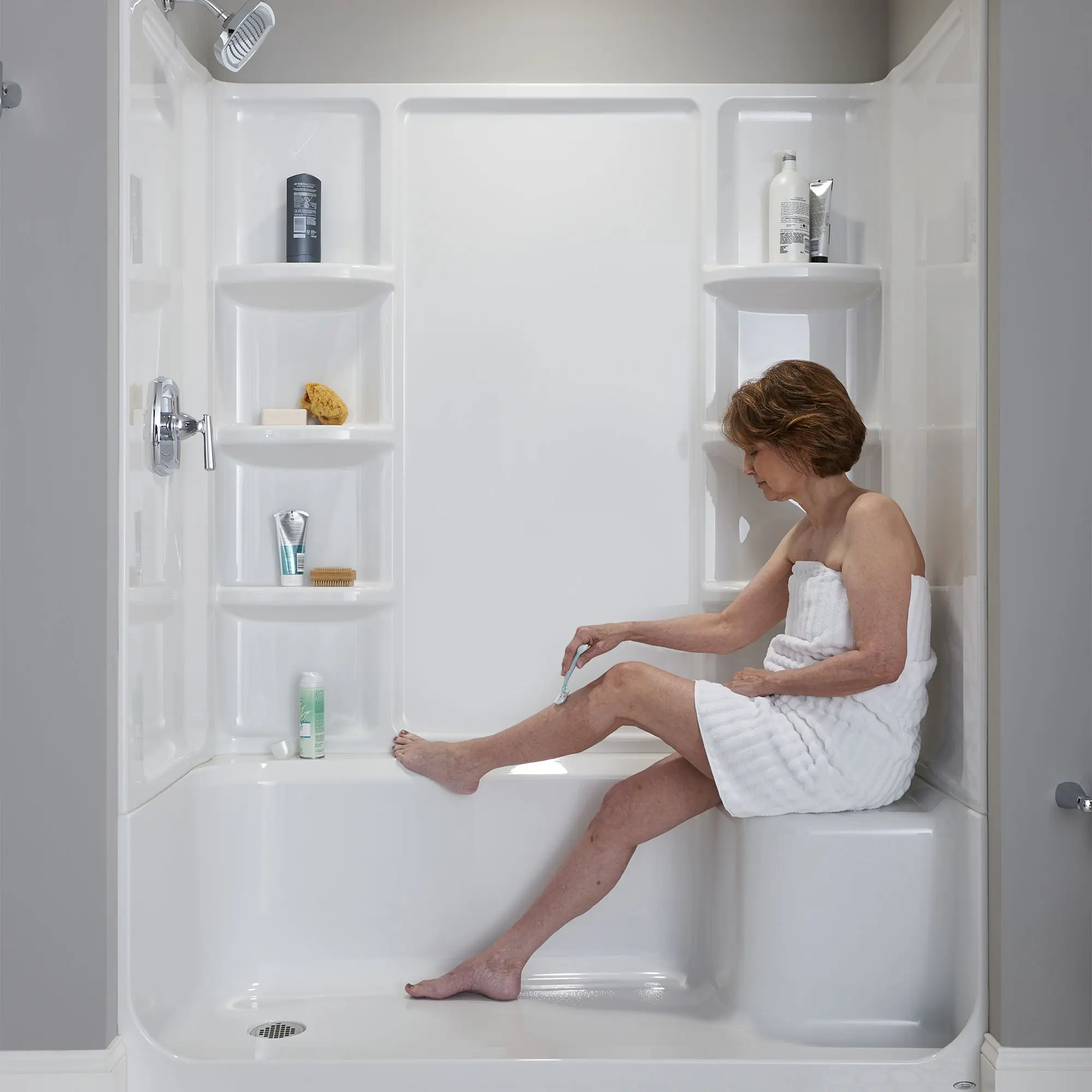 Elevate Seated Shower Base - Left Hand Outlet - Image 5
