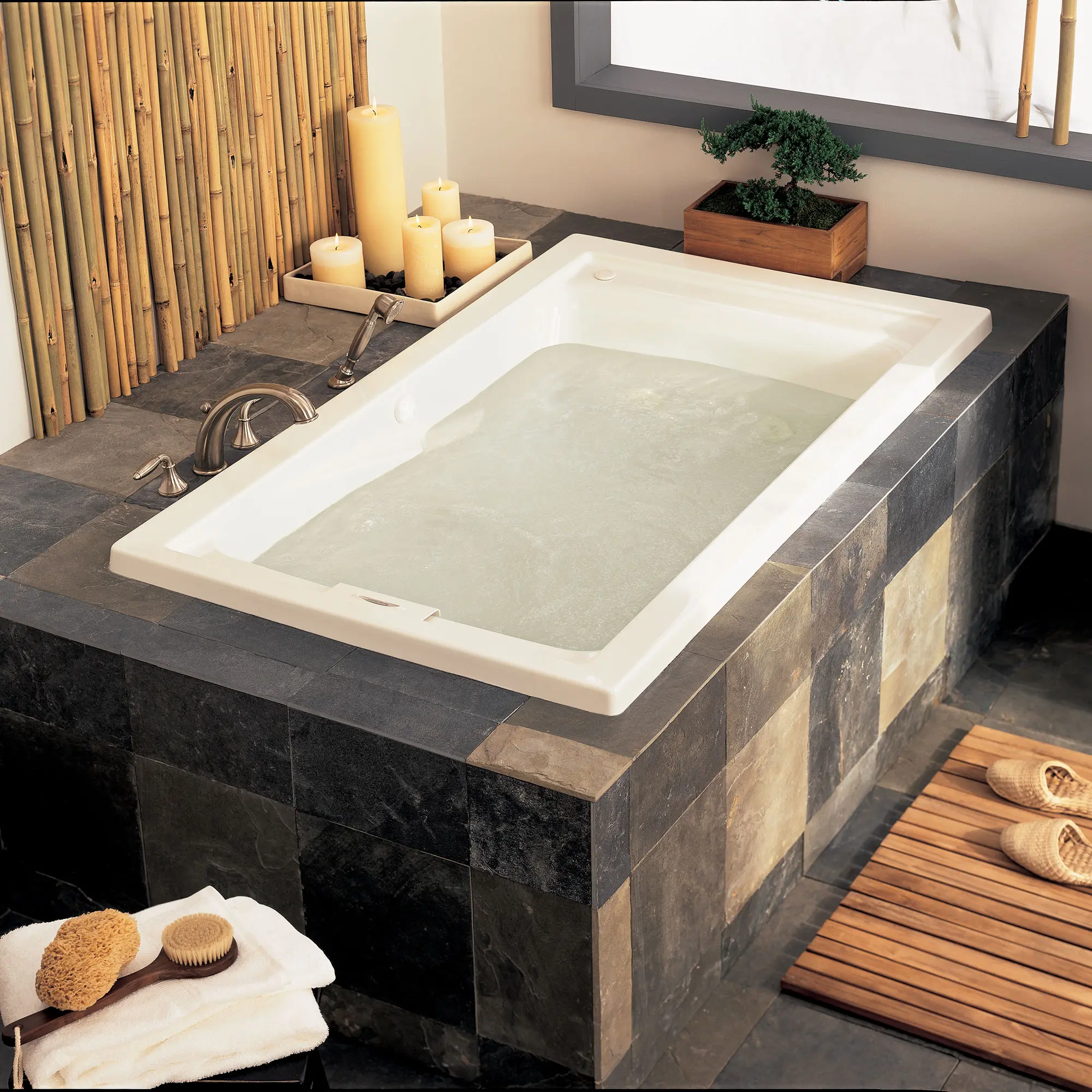 Evolution® 60 x 32-Inch Deep Soak® Drop-In Bathtub With EverClean® Hydromassage System - Image 4