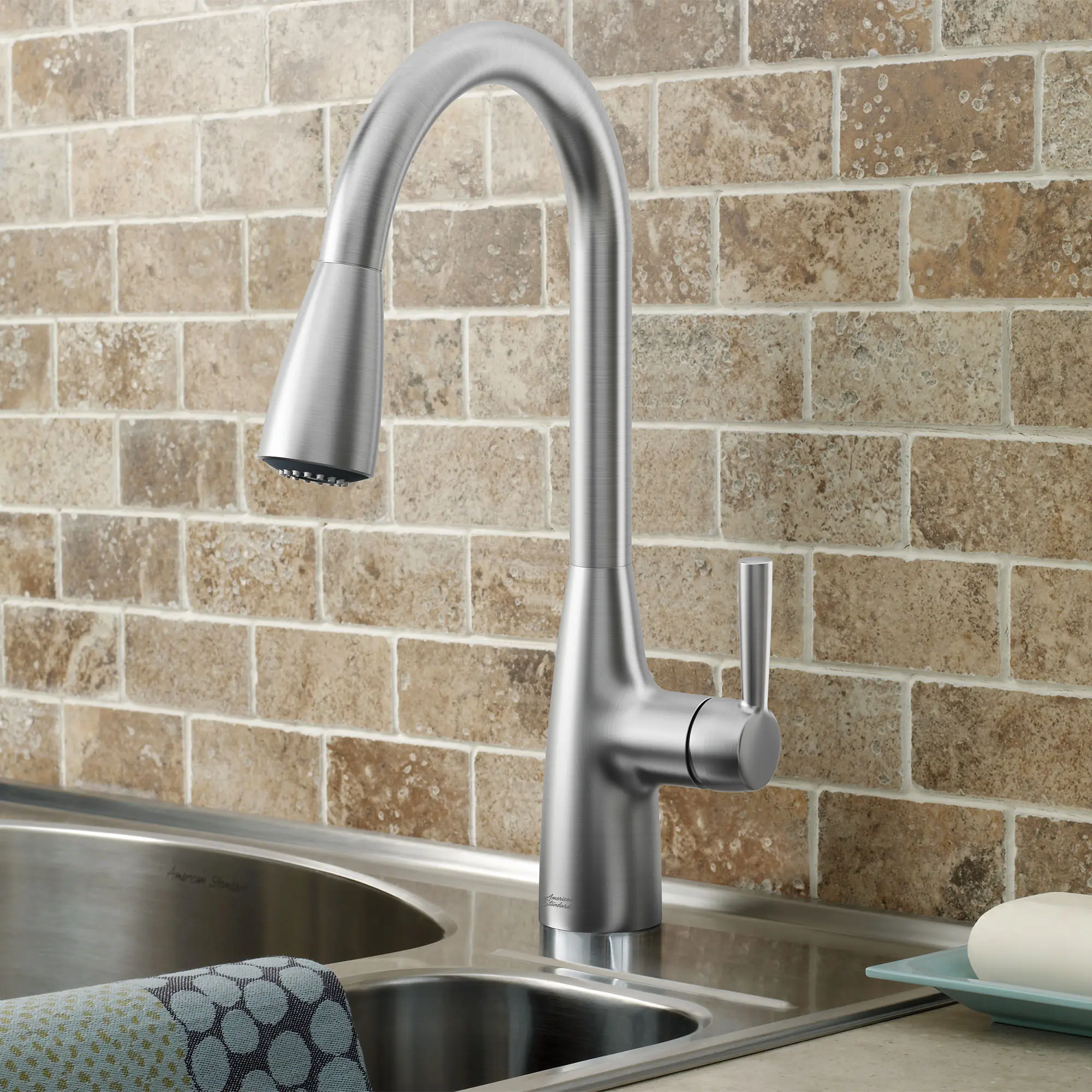 Fairbury® Single-Handle Pull-Down Dual Spray Kitchen Faucet 1.8 gpm/6.8 L/min With Lever Handle - Image 25