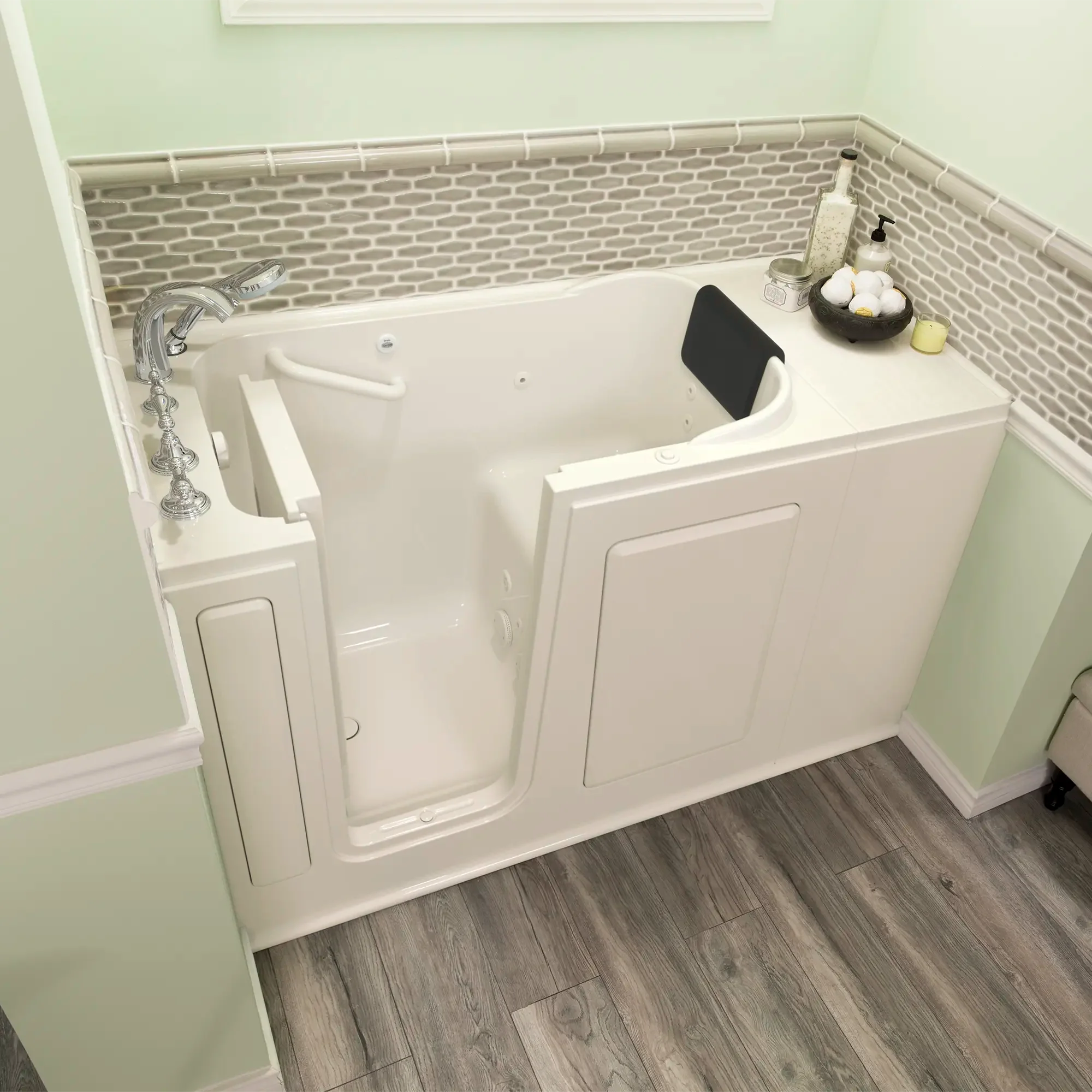 Gelcoat Premium Series 28 x 48-Inch Walk-in Tub With Whirlpool System - Left-Hand Drain With Faucet - Image 5
