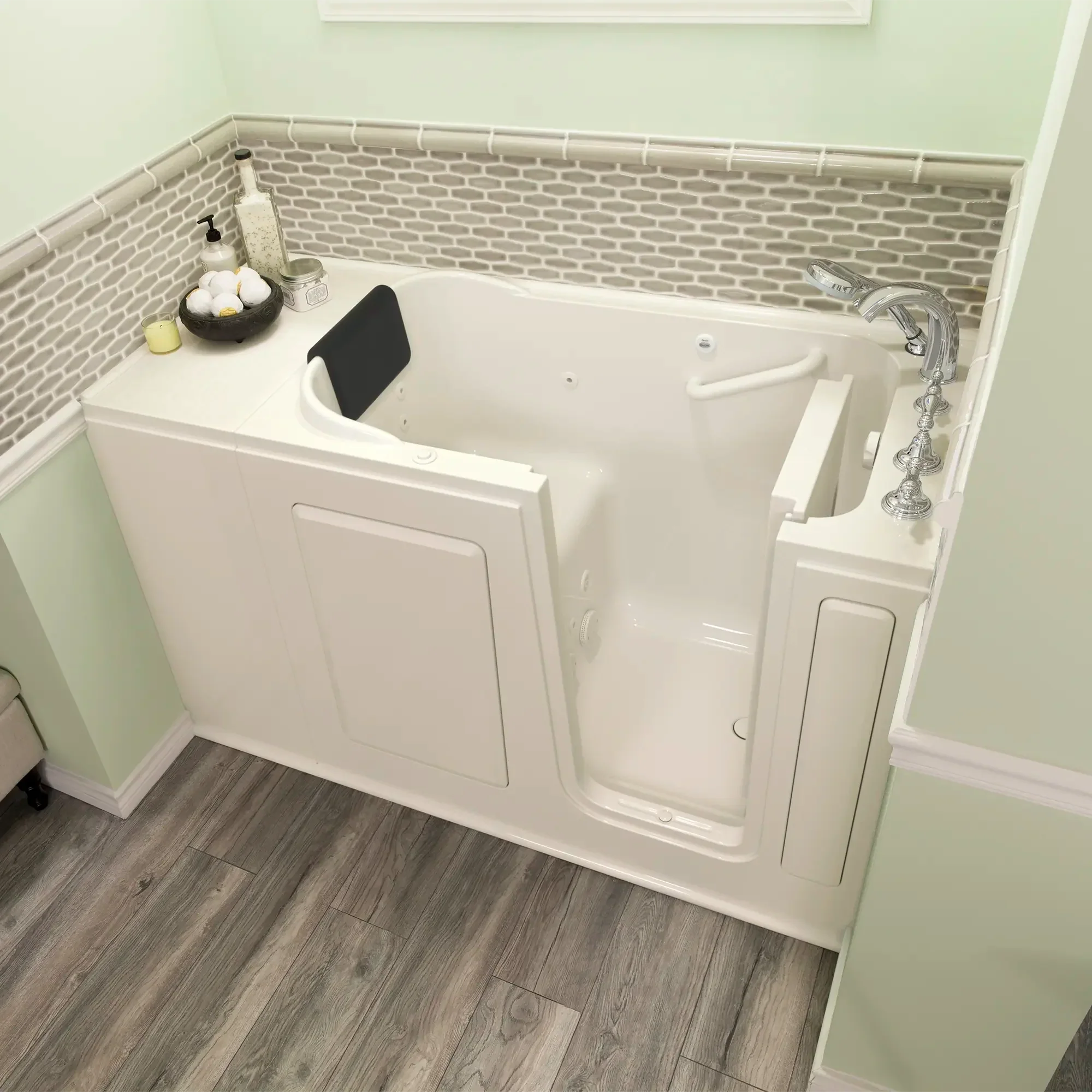 Gelcoat Premium Series 28 x 48-Inch Walk-in Tub With Whirlpool System - Right-Hand Drain With Faucet - Image 11