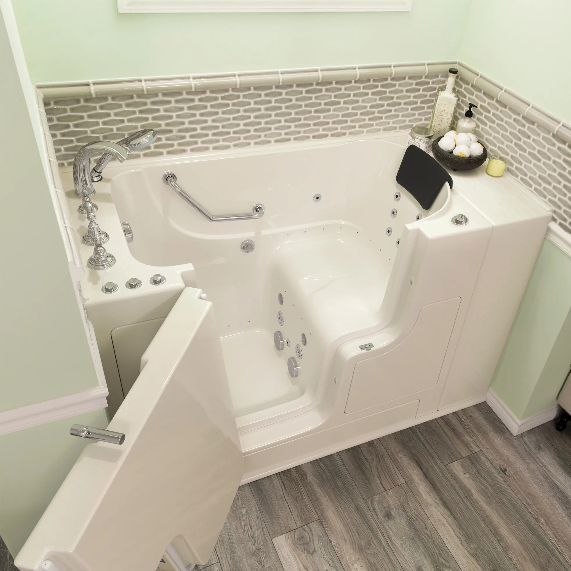 Gelcoat Premium Series 30 x 52 -Inch Walk-in Tub With Combination Air Spa and Whirlpool Systems - Left-Hand Drain With Faucet - Image 6