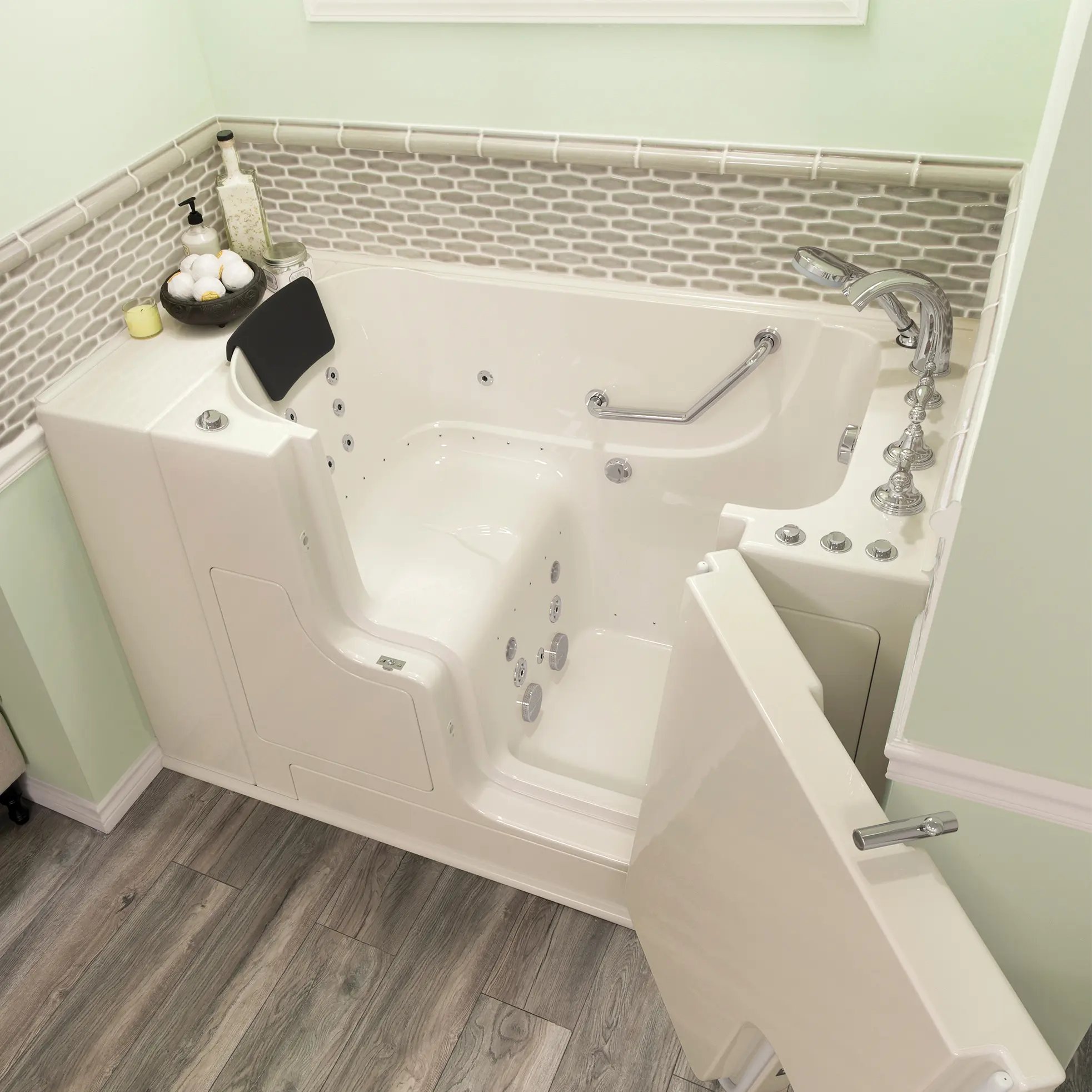 Gelcoat Premium Series 30 x 52 -Inch Walk-in Tub With Combination Air Spa and Whirlpool Systems - Right-Hand Drain With Faucet - Image 6