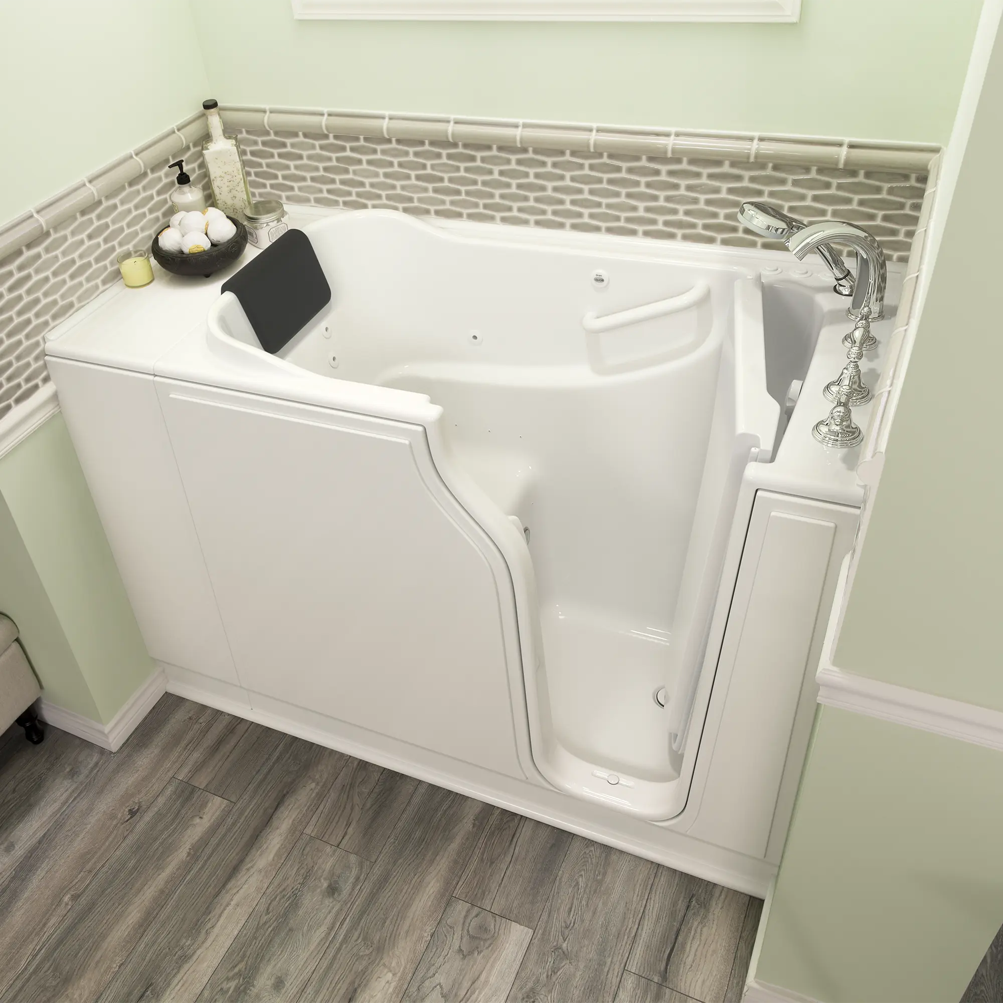 Gelcoat Premium Series 30 x 52 -Inch Walk-in Tub With Combination Air Spa and Whirlpool Systems - Right-Hand Drain With Faucet - Image 16