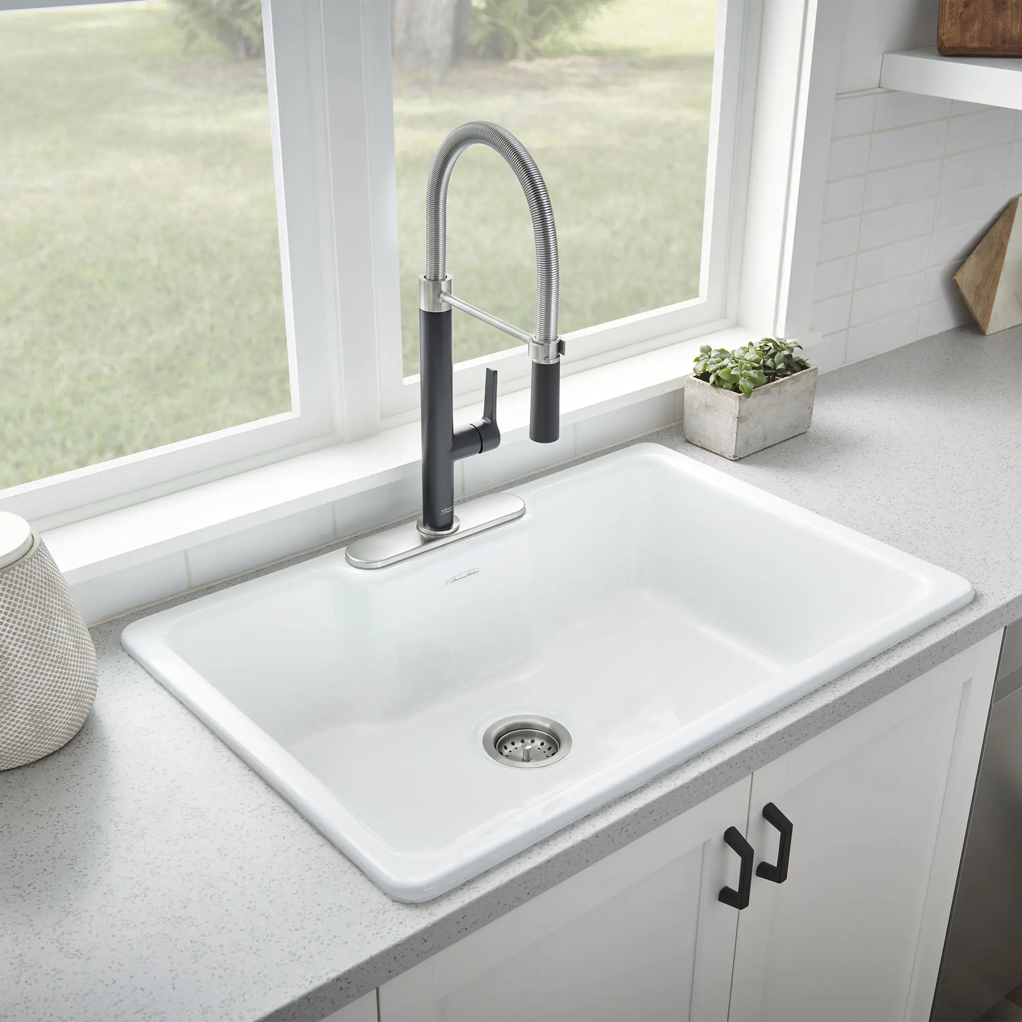 Grayson Semi-Professional Single-Handle Kitchen Faucet - Image 41