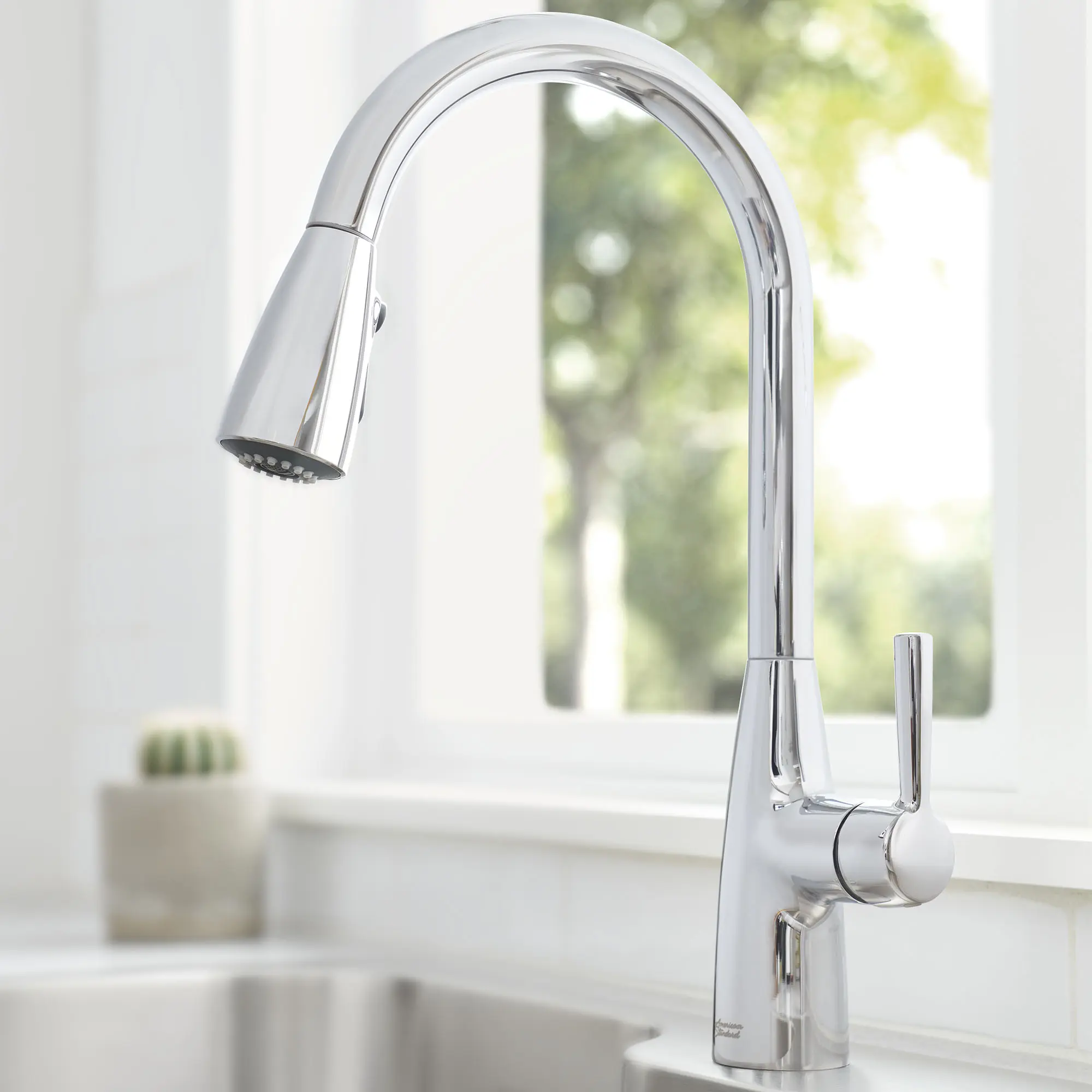 Hillsdale Single-Handle Pull-Down Dual Spray Kitchen Faucet - Image 23
