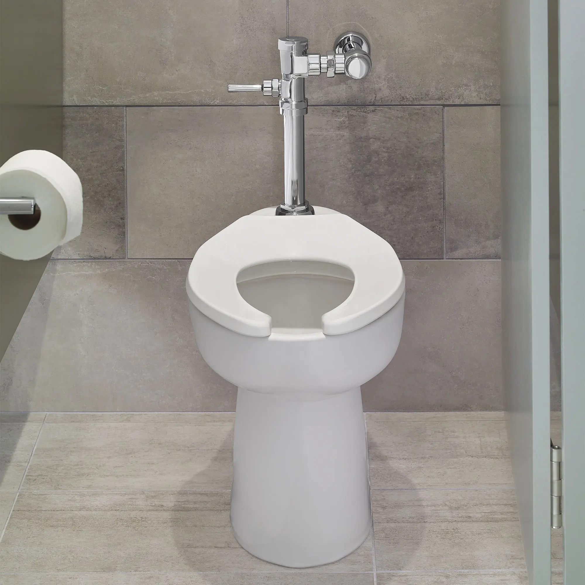 Madera 1.1 – 1.6 gpf (4.2 – 6.0 Lpf) Chair Height Back Spud Elongated EverClean® Bowl - Image 3