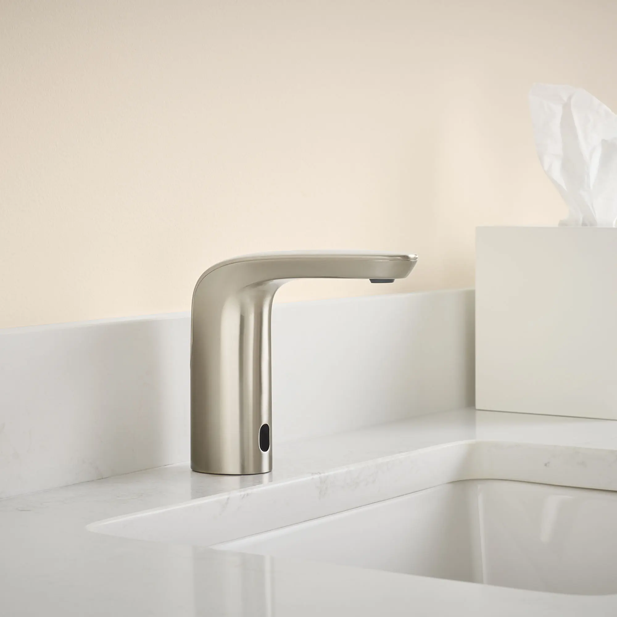 NextGen Selectronic® Touchless Faucet, Base Model With Above-Deck Mixing, 0.5 gpm/1.9 Lpm - Image 6