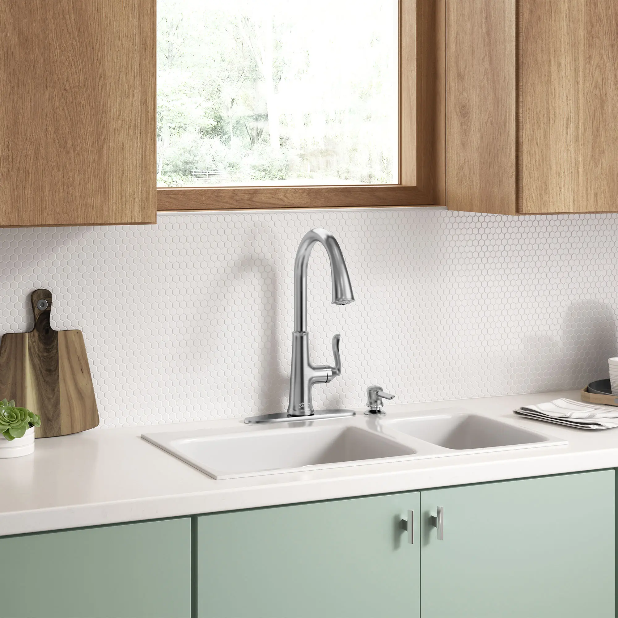 Northport® One-Handle Pull-Down Kitchen Faucet With Soap Dispenser - Image 21