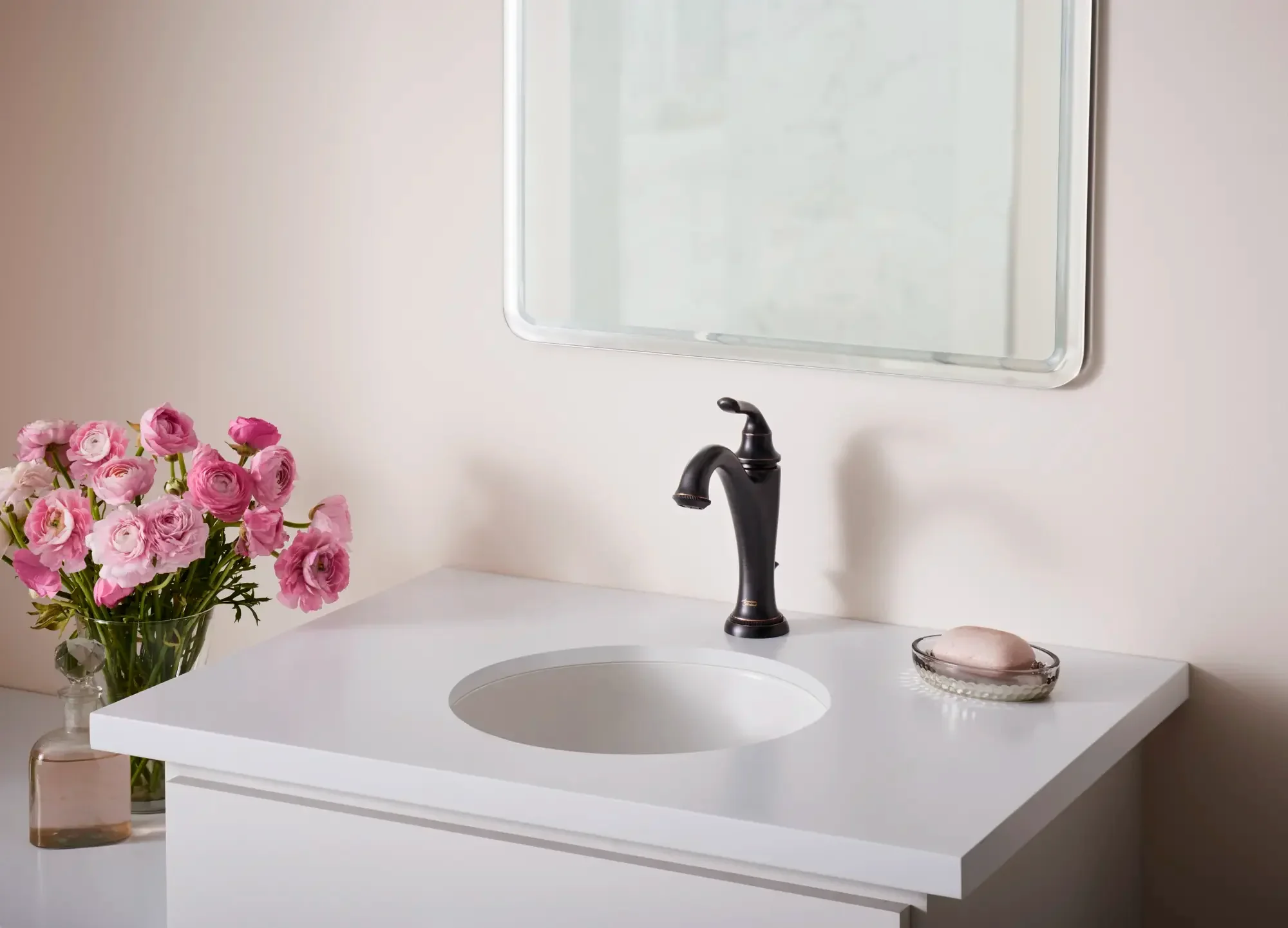 Patience® Single Hole Single-Handle Bathroom Faucet 1.2 gpm/4.5 L/min With Lever Handle - Image 14