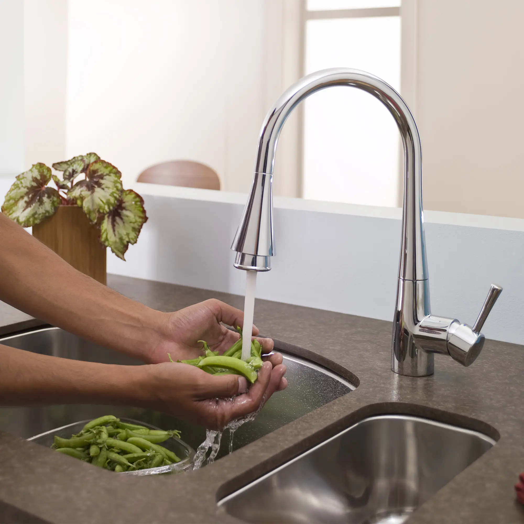Pekoe Extender Kitchen Faucet - Image 4