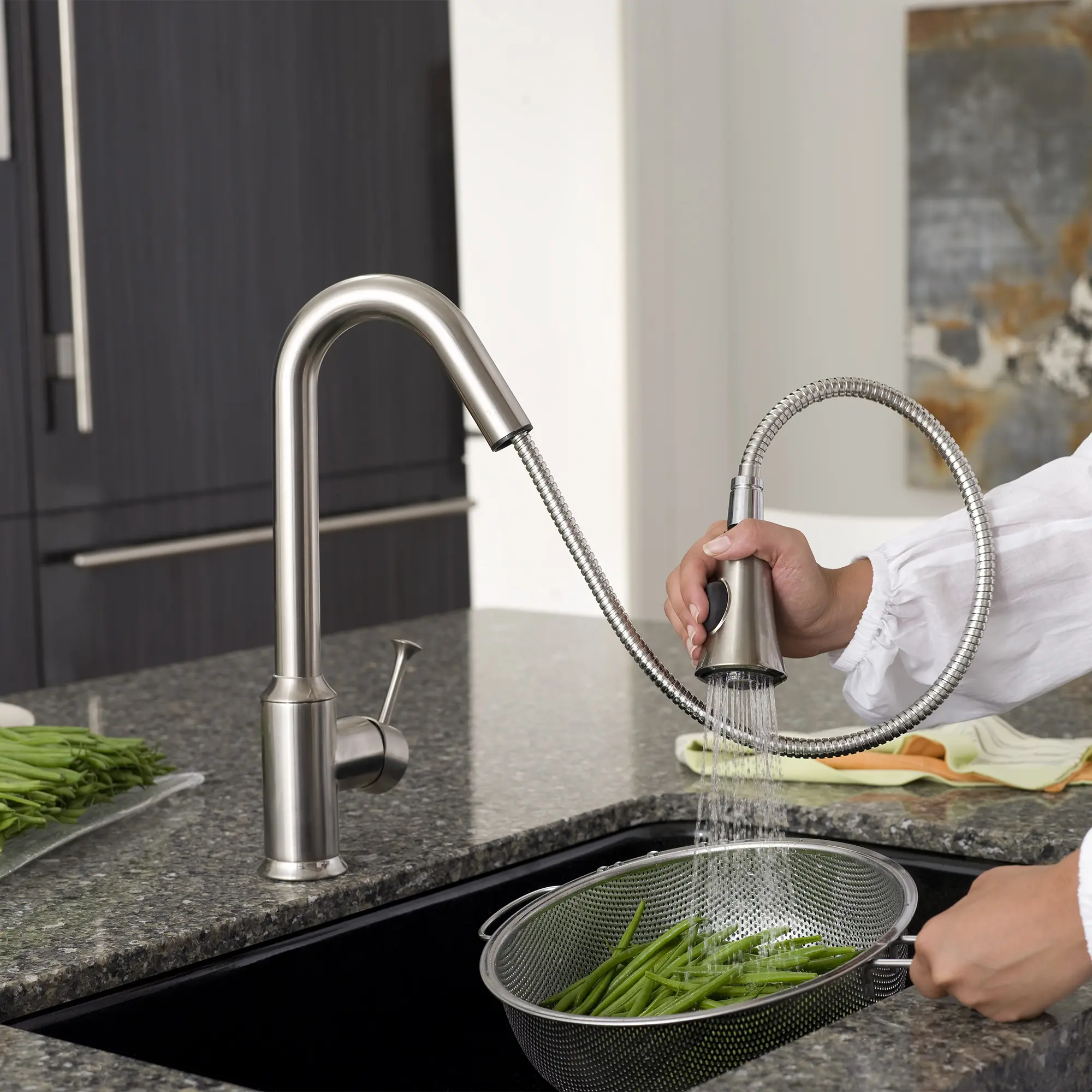 Pekoe® Single-Handle Pull-Down Dual-Spray Kitchen Faucet 2.2 gpm/8.3 L/min - Image 12
