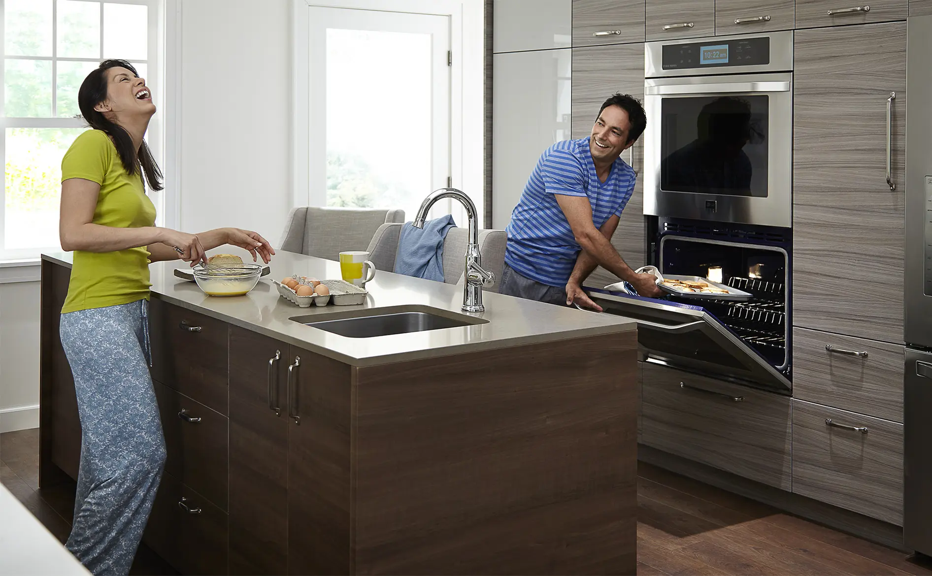 Portsmouth® Single-Handle Pull-Down Bar Faucet 2.2 gpm/8.3 L/min - Image 4