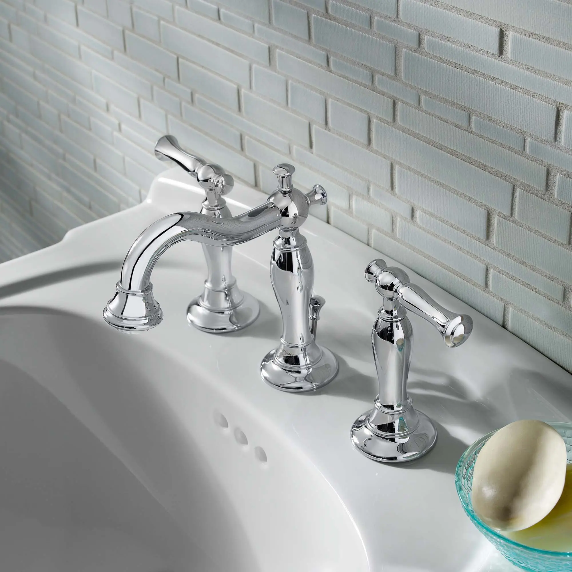 Quentin® 8-Inch Widespread 2-Handle Bathroom Faucet 1.2 gpm/4.5 L/min With Lever Handles - Image 6
