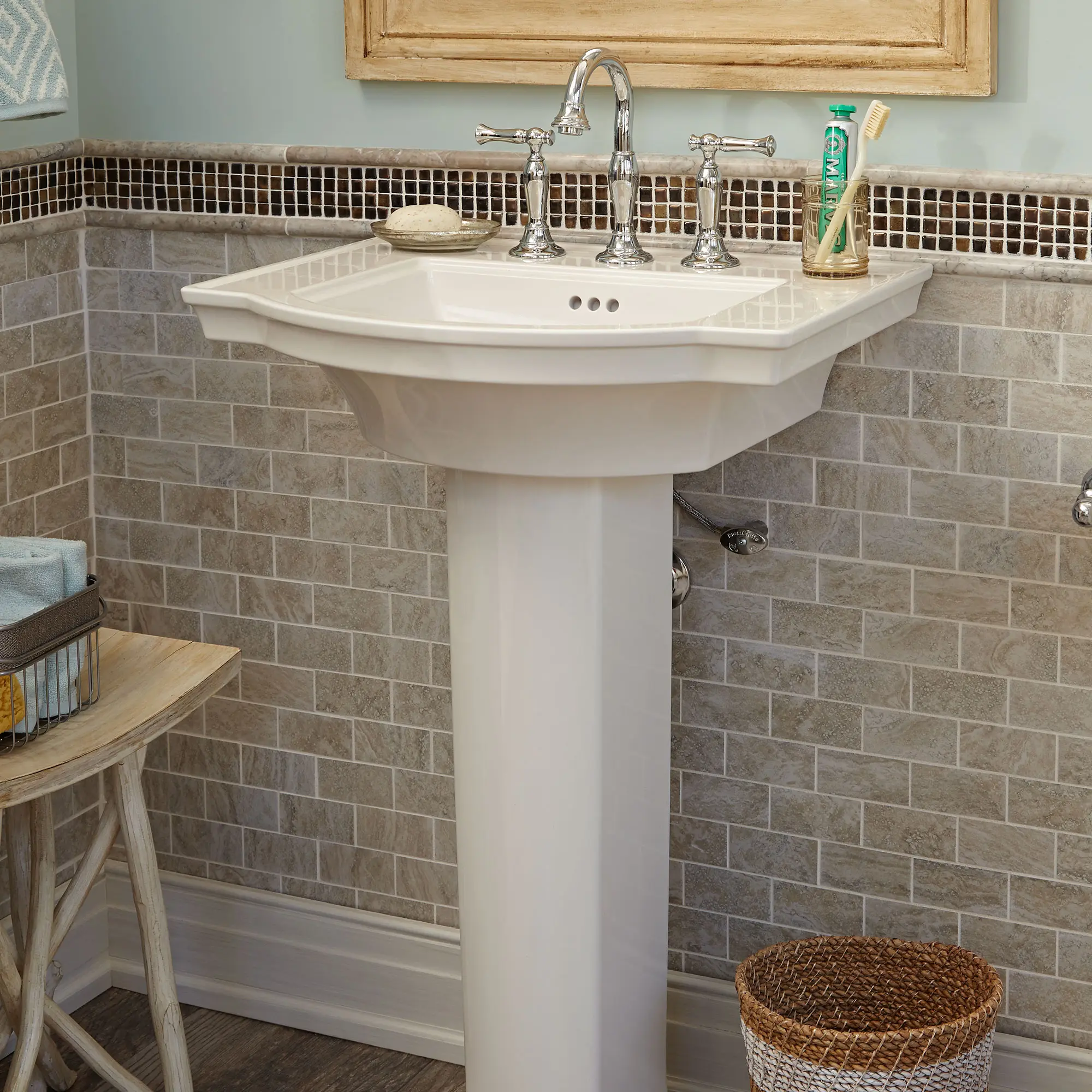 Quentin® 8-Inch Widespread 2-Handle Bathroom Faucet 1.2 gpm/4.5 L/min With Lever Handles - Image 7