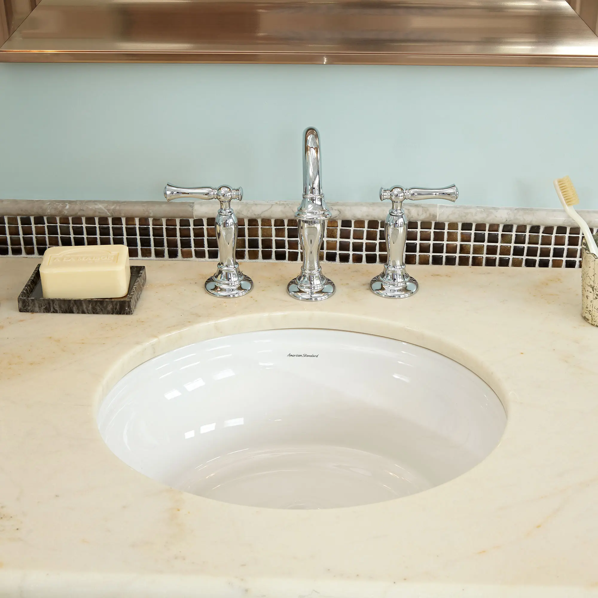 Quentin® 8-Inch Widespread 2-Handle Bathroom Faucet 1.2 gpm/4.5 L/min With Lever Handles - Image 8