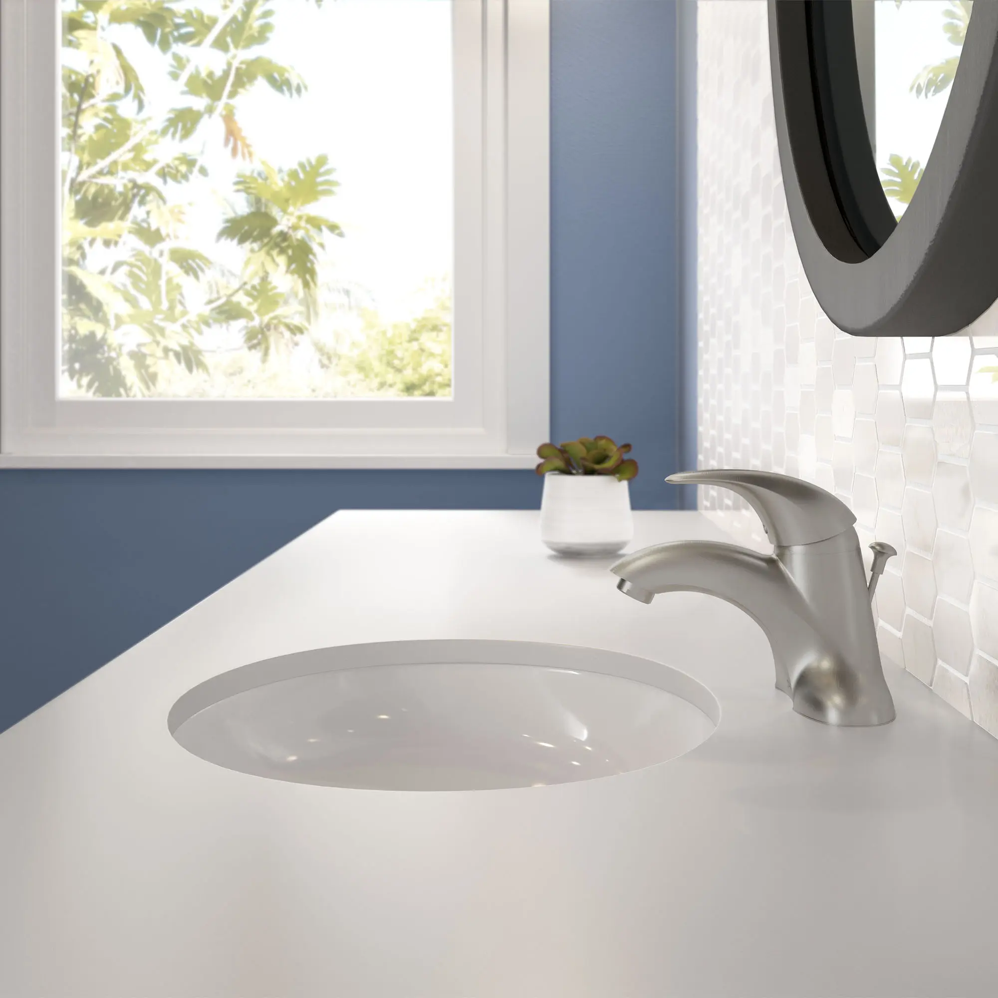Reliant 3® 4-Inch Centerset Single-Handle Bathroom Faucet 1.2 gpm/4.5 L/min With Lever Handle - Image 4