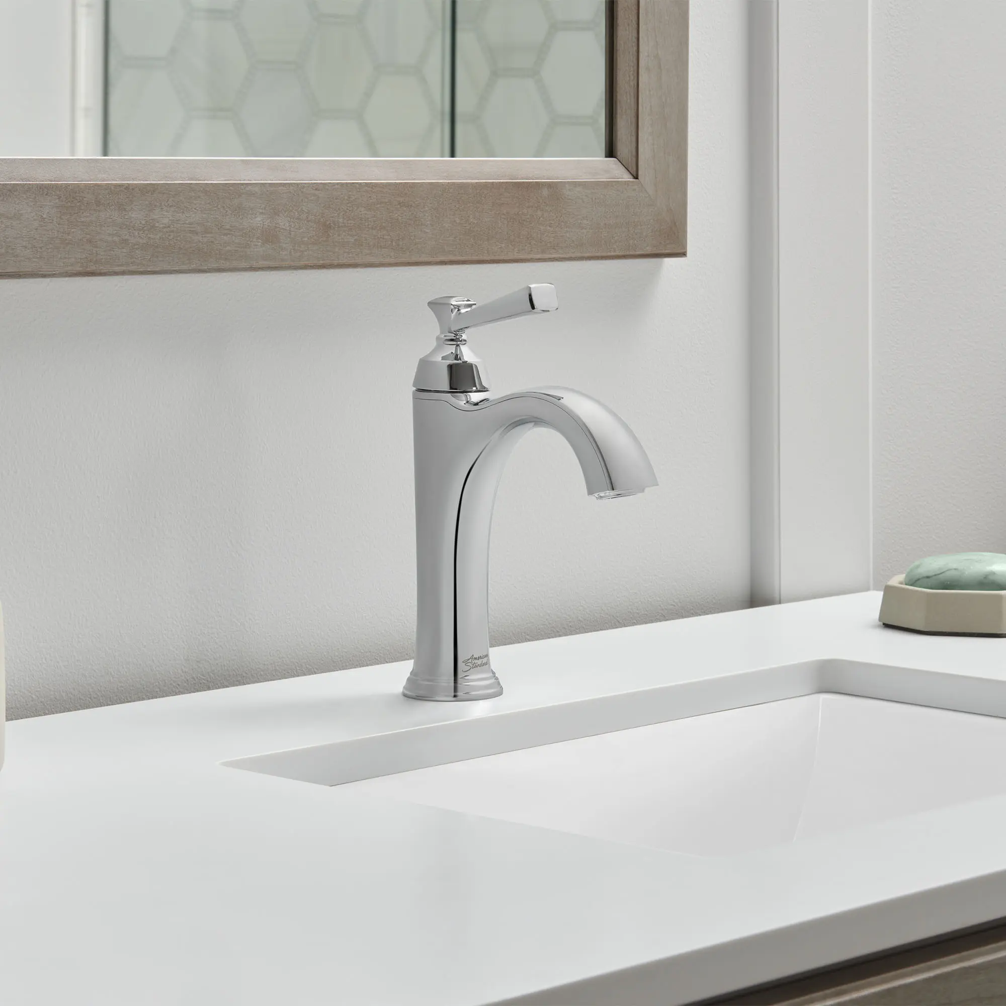 Rumson® Single Hole Single-Handle Bathroom Faucet 1.2 gpm/4.5 L/min With Lever Handle - Image 4