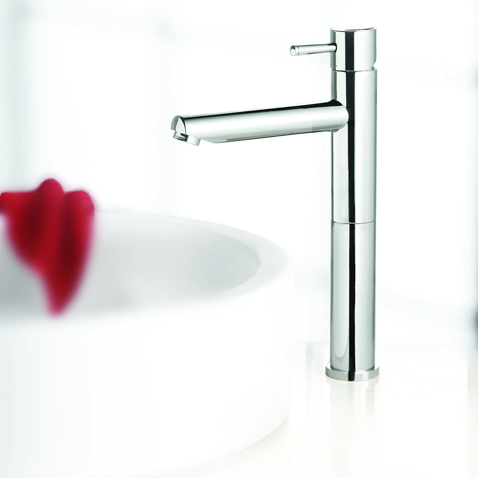 Serin® Single Hole Single-Handle Vessel Sink Faucet 1.2 gpm/4.5 L/min With Lever Handle - Image 8