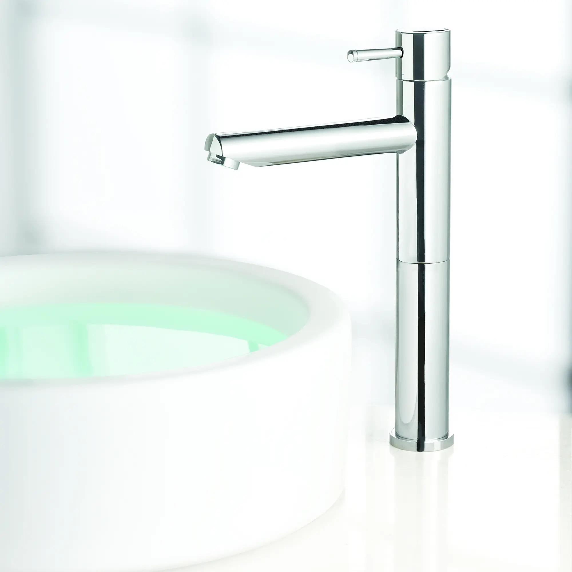 Serin® Single Hole Single-Handle Vessel Sink Faucet 1.2 gpm/4.5 L/min With Lever Handle - Image 6