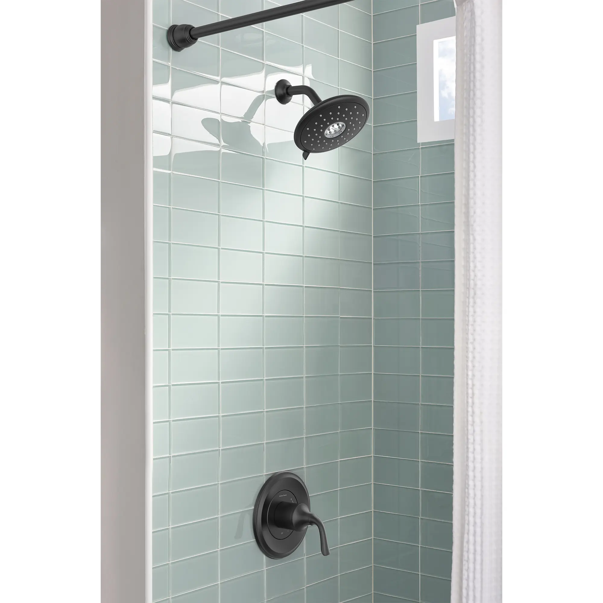 Spectra Fixed 7-Inch 1.8 gpm/6.8 L/min Fixed Showerhead - Image 46