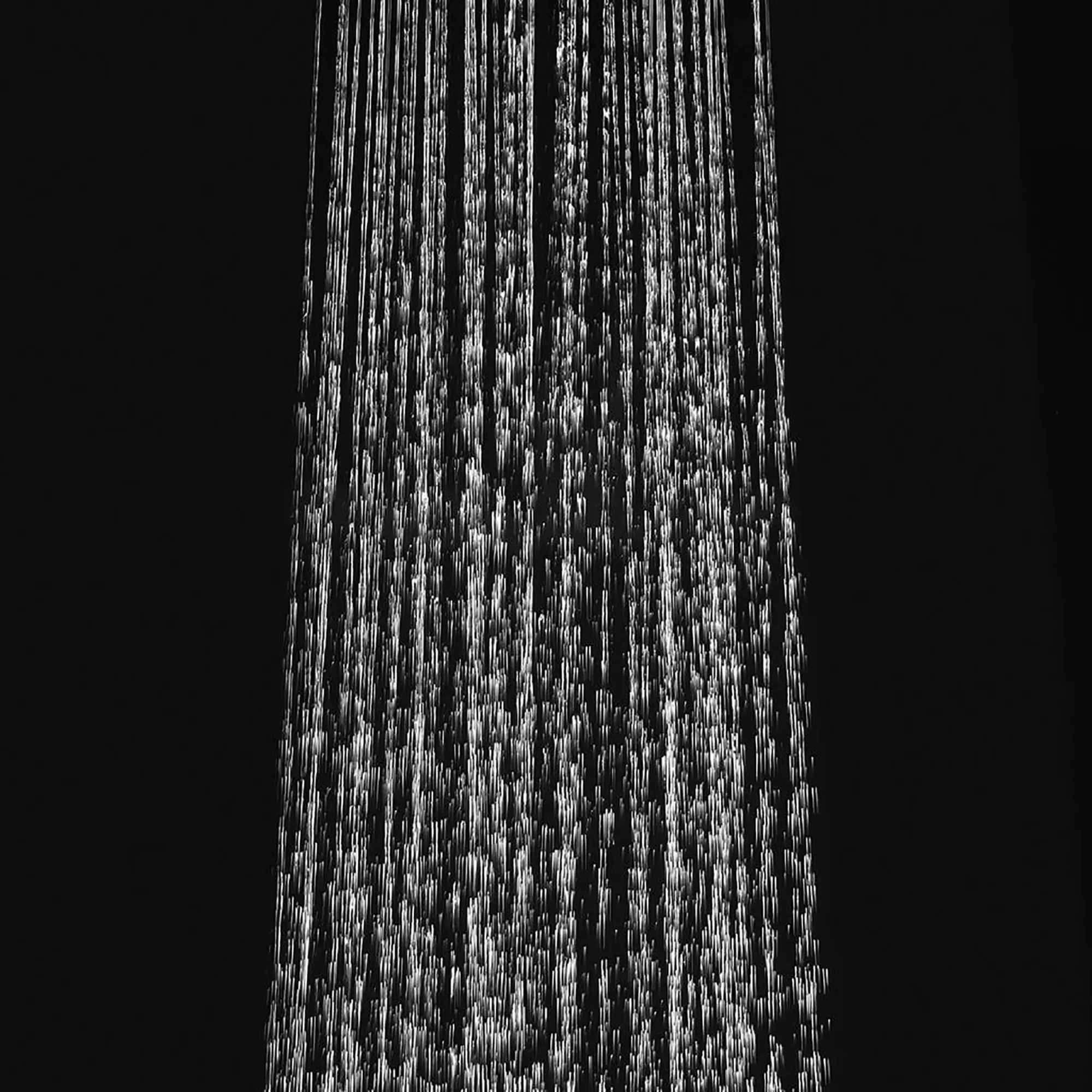 Spectra Touch 7-3/16-inch 1.8 gpm/6.8 L/min 4-Function Water-Saving Showerhead - Image 13