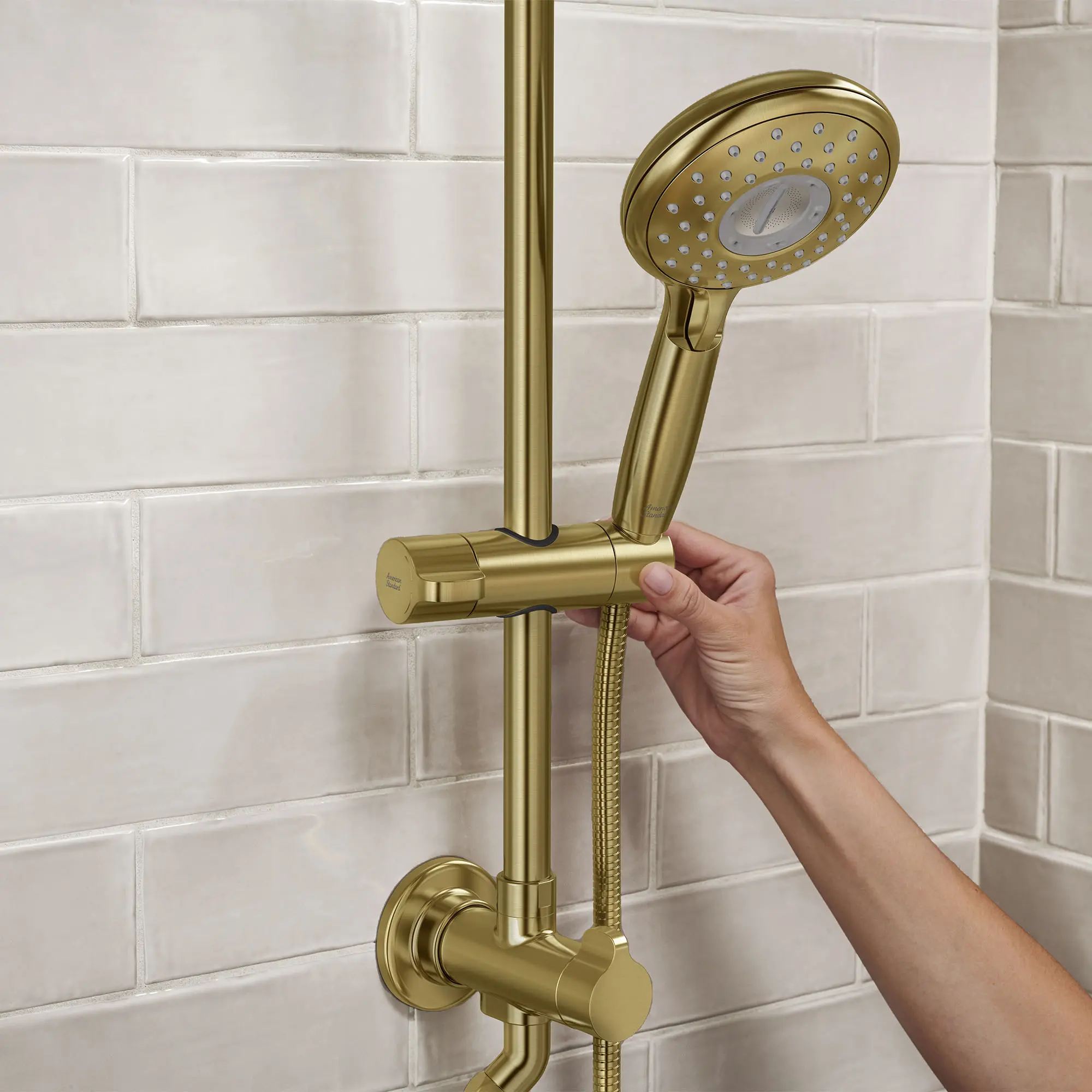 Spectra Versa® 24-Inch 4-Function 1.8 gpm/6.8 L/min Shower System With Rain Showerhead - Image 7