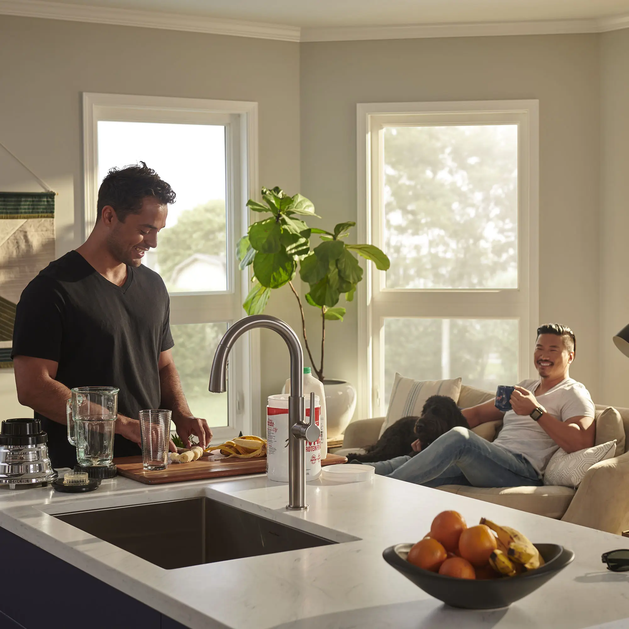 Studio® S Pull-Down Dual Spray Kitchen Faucet 1.5 gpm/5.7 L/min - Image 44
