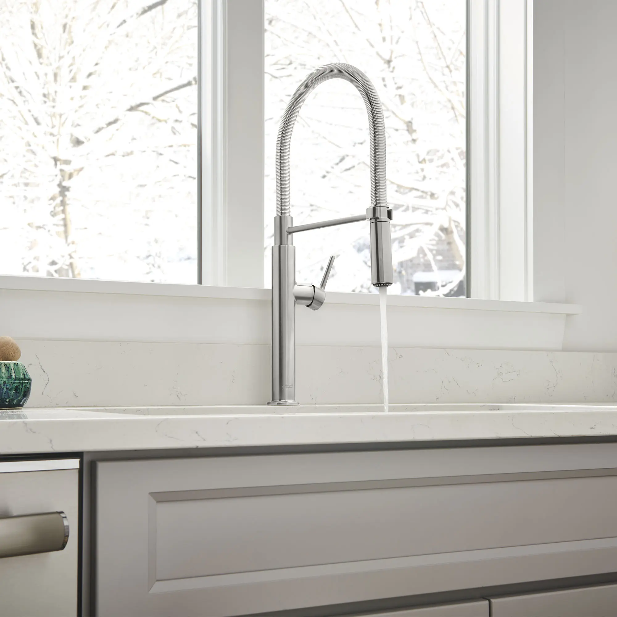 Studio® S Semi-Pro Pull-Down Dual Spray Kitchen Faucet With Spring Spout - Image 13