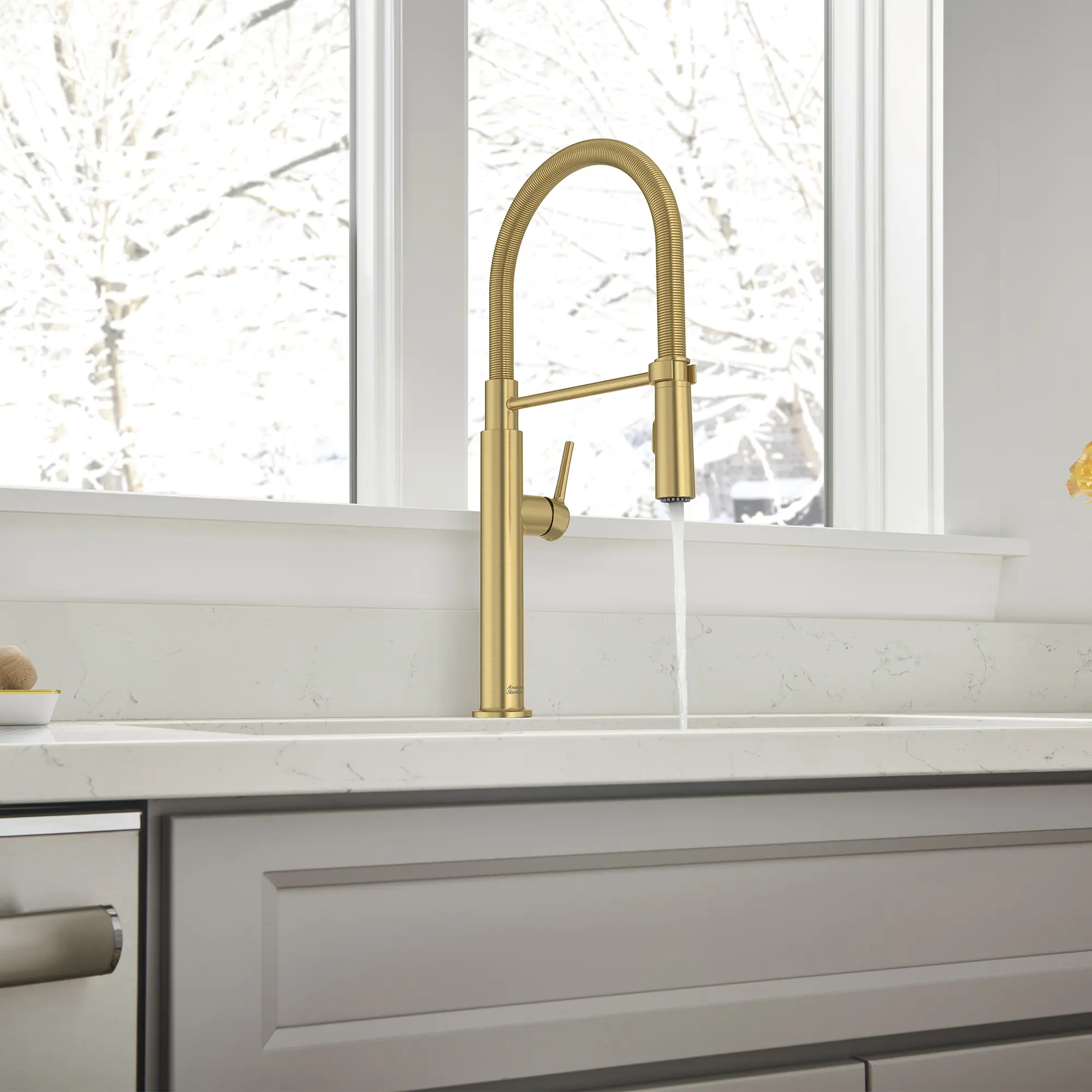Studio® S Semi-Pro Pull-Down Dual Spray Kitchen Faucet With Spring Spout - Image 19
