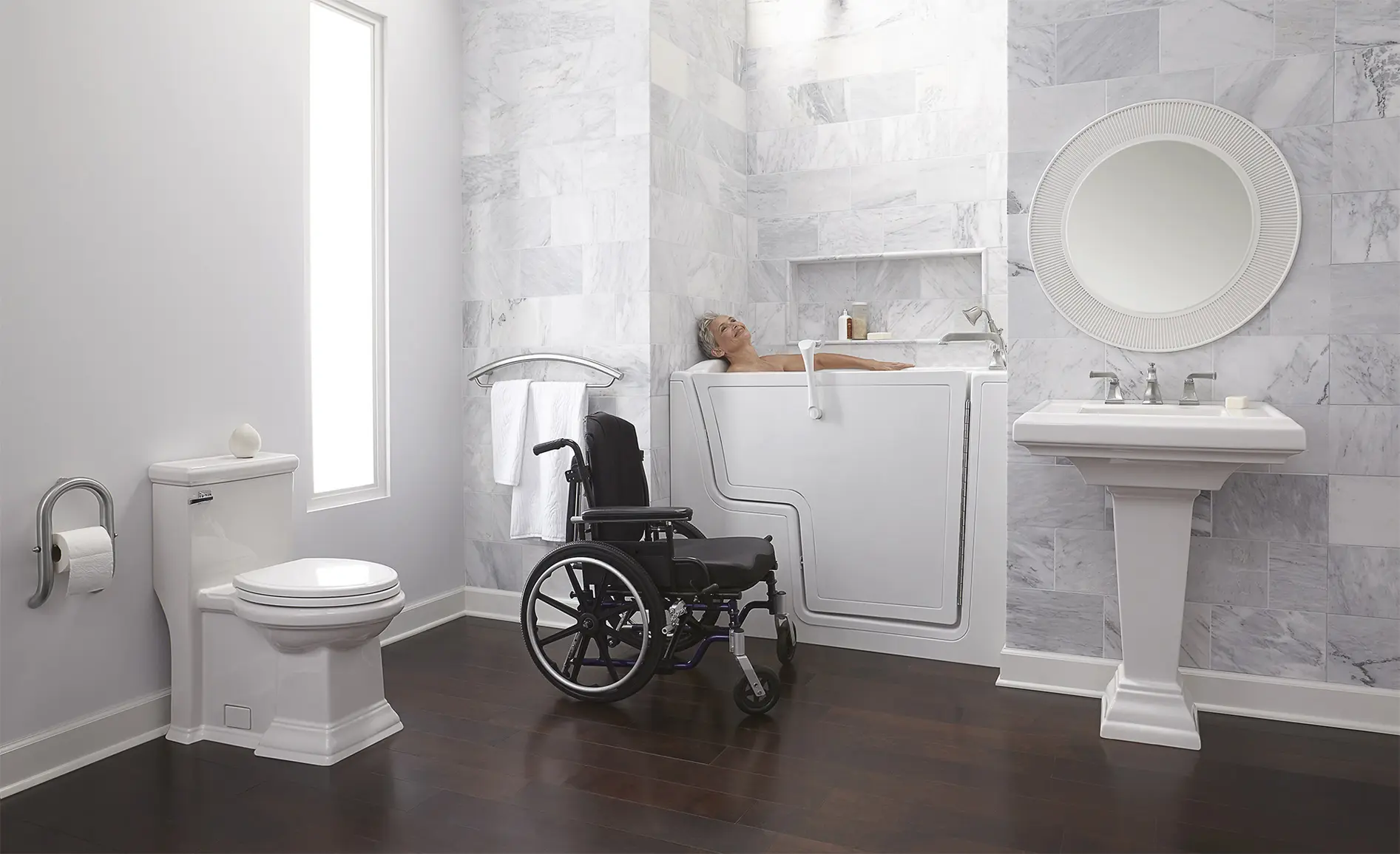 Town Square FloWise Right Height Elongated One-Piece 1.28 gpf Toilet - Image 5