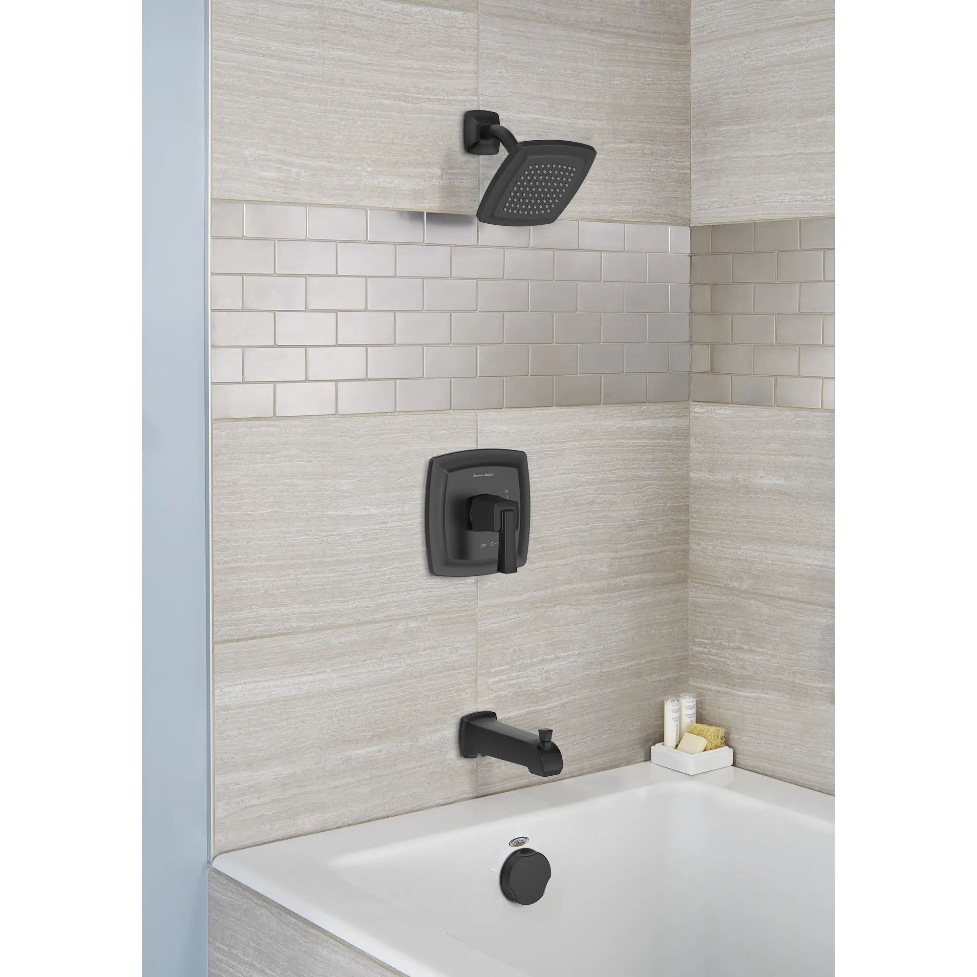 Townsend® 6-Inch 1.8 gpm/6.8 L/min Water-Saving Fixed Showerhead - Image 13