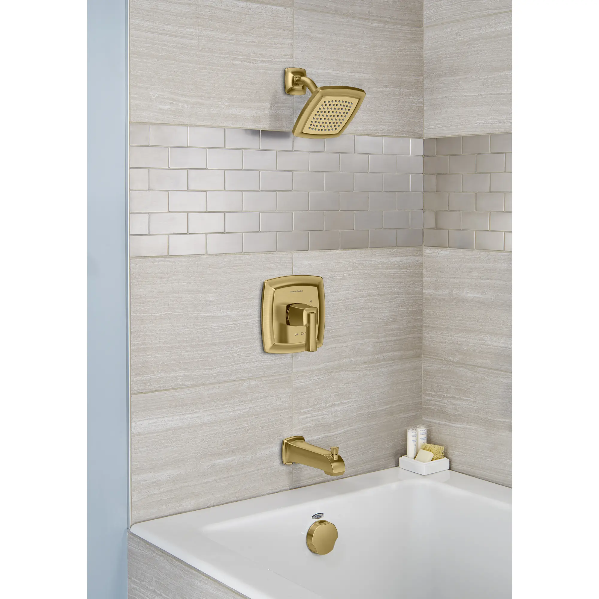 Townsend® 6-Inch 1.8 gpm/6.8 L/min Water-Saving Fixed Showerhead - Image 36