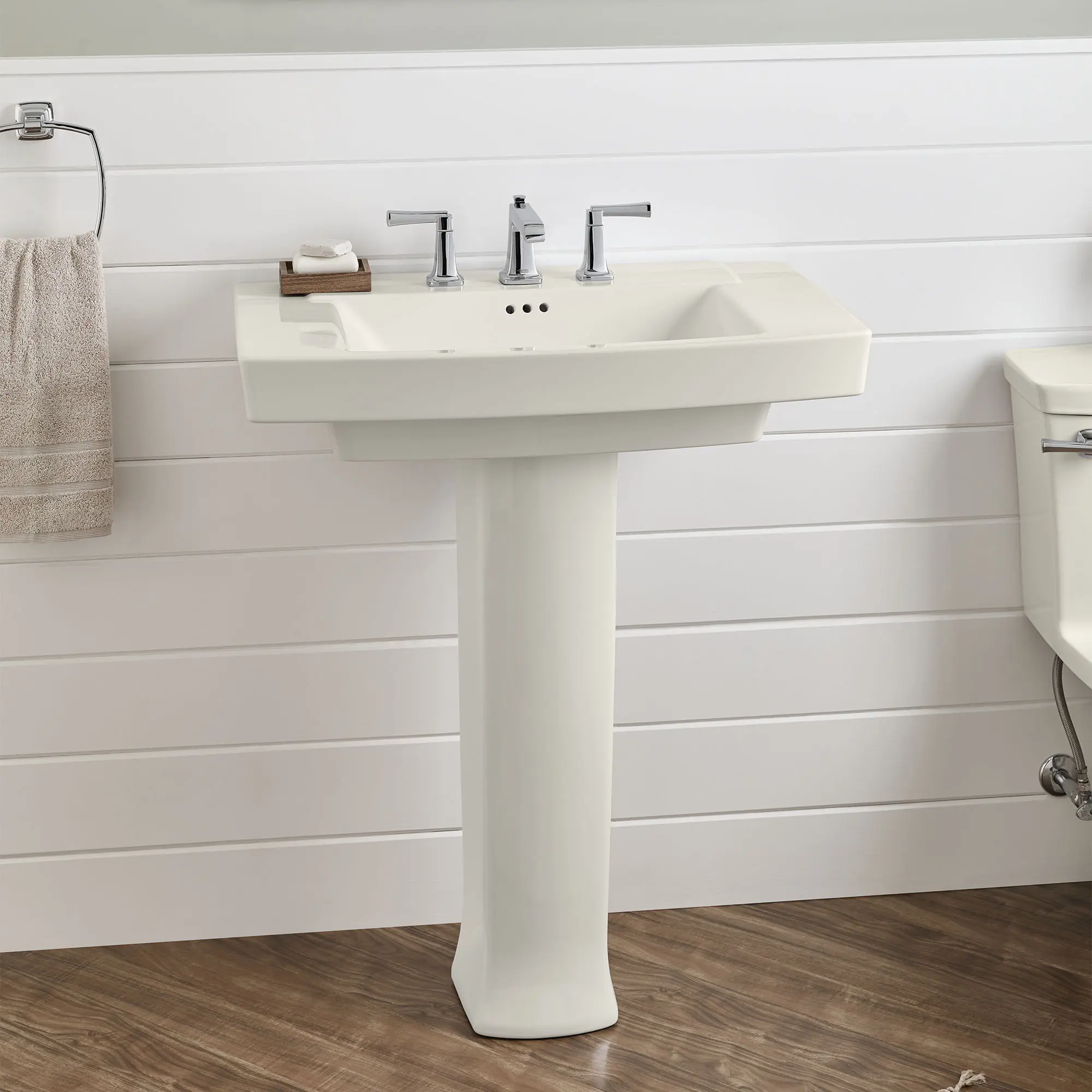 Townsend® 8-Inch Widespread Pedestal Sink Top - Image 15