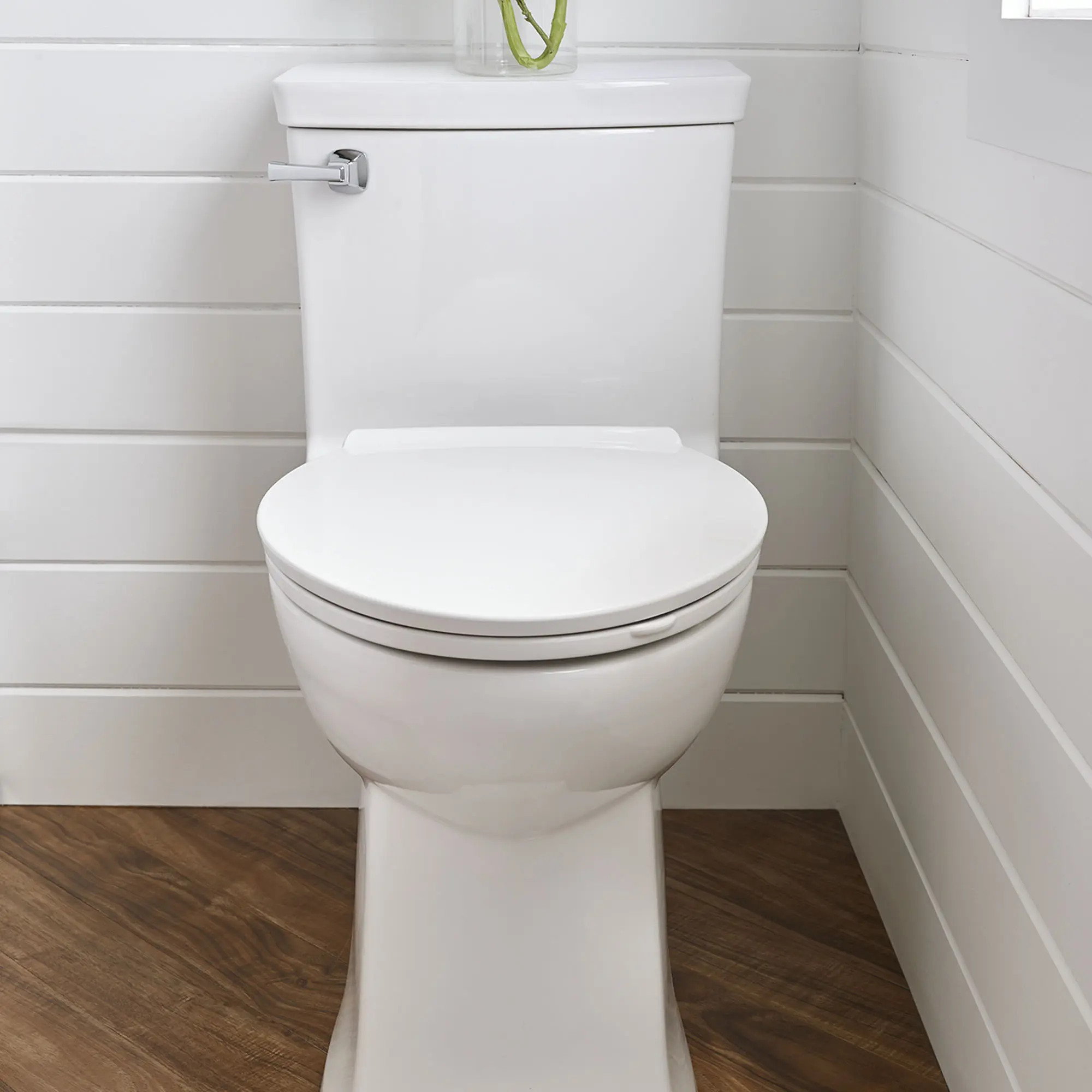Townsend® VorMax® One-Piece 1.28 gpf/4.8 Lpf Chair Height Elongated Toilet with Seat - Image 30